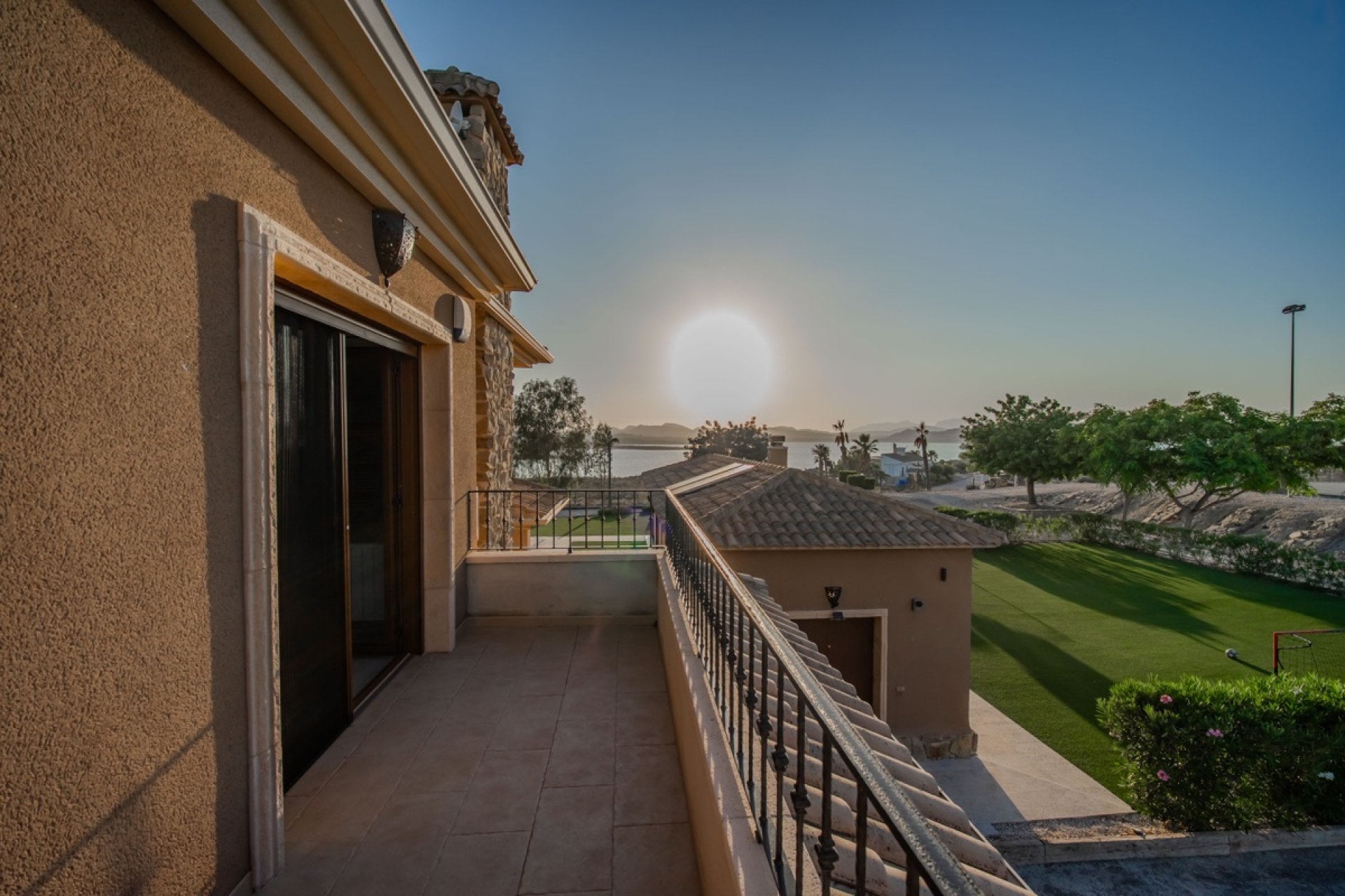 Reventa - Villa -
Torremendo