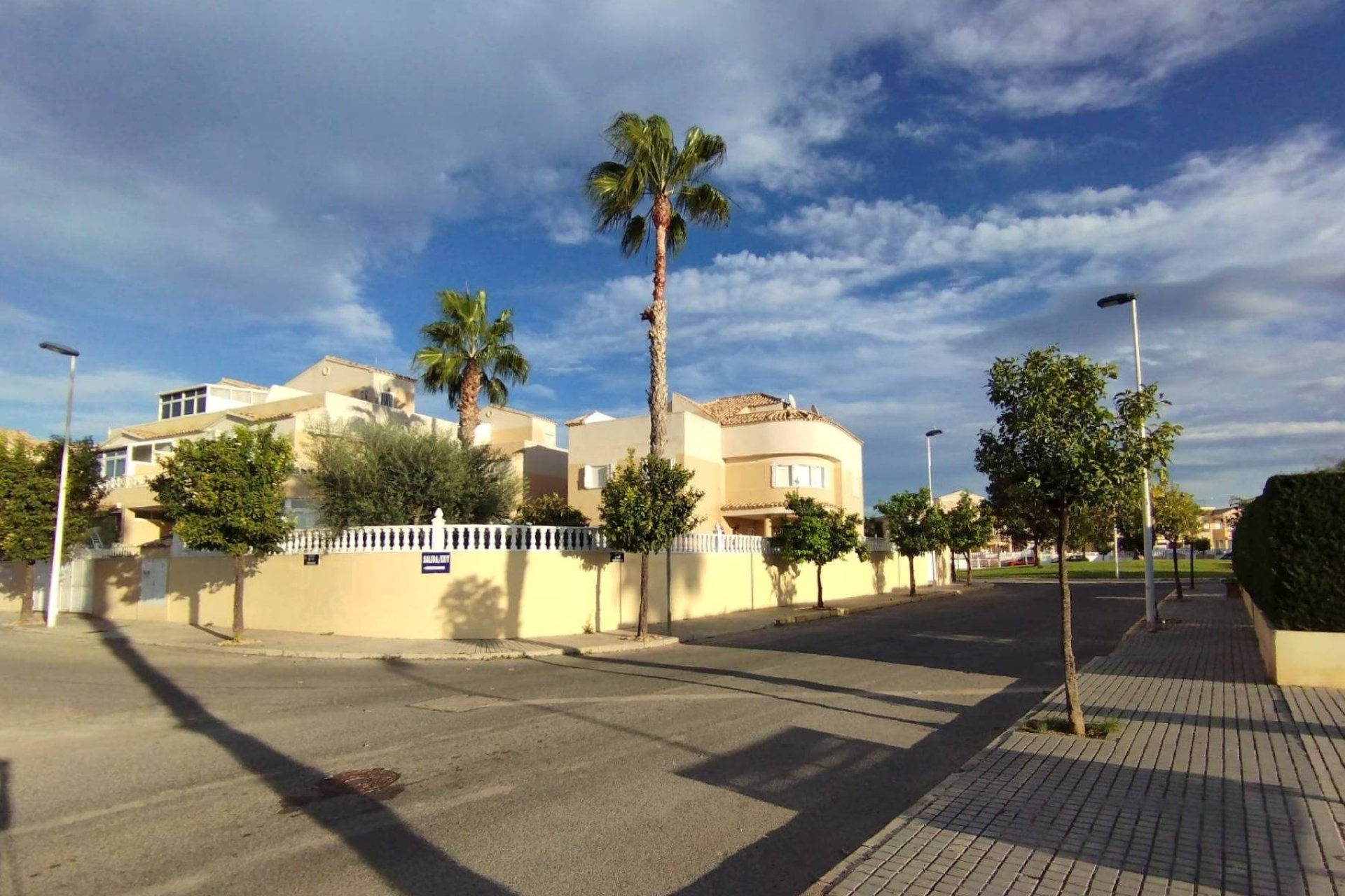 Reventa - Villa -
Torrevieja - La Siesta - El Salado - Torreta