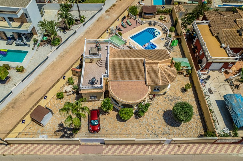 Reventa - Villa -
Torrevieja - La Siesta