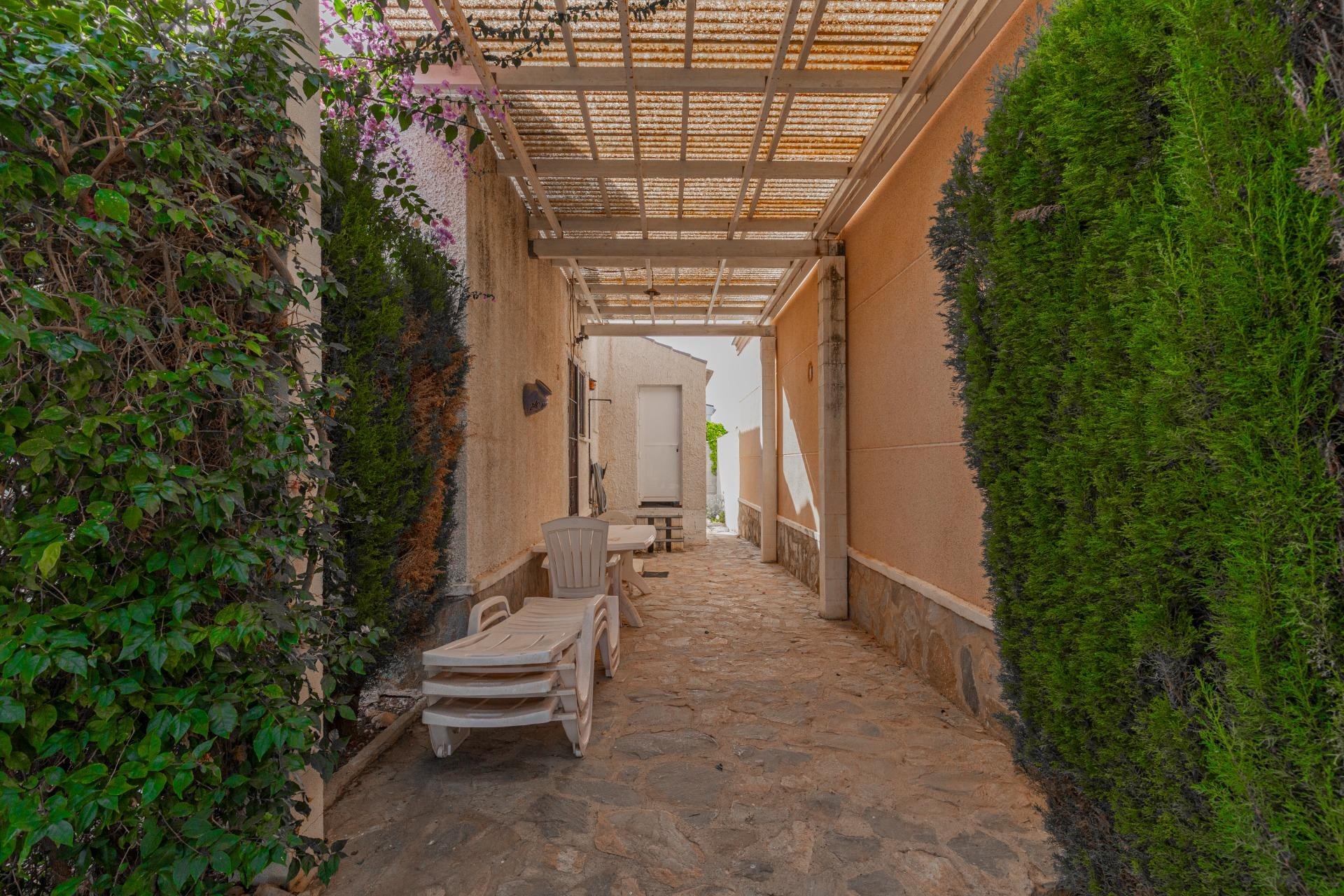 Reventa - Villa -
Torrevieja - La siesta