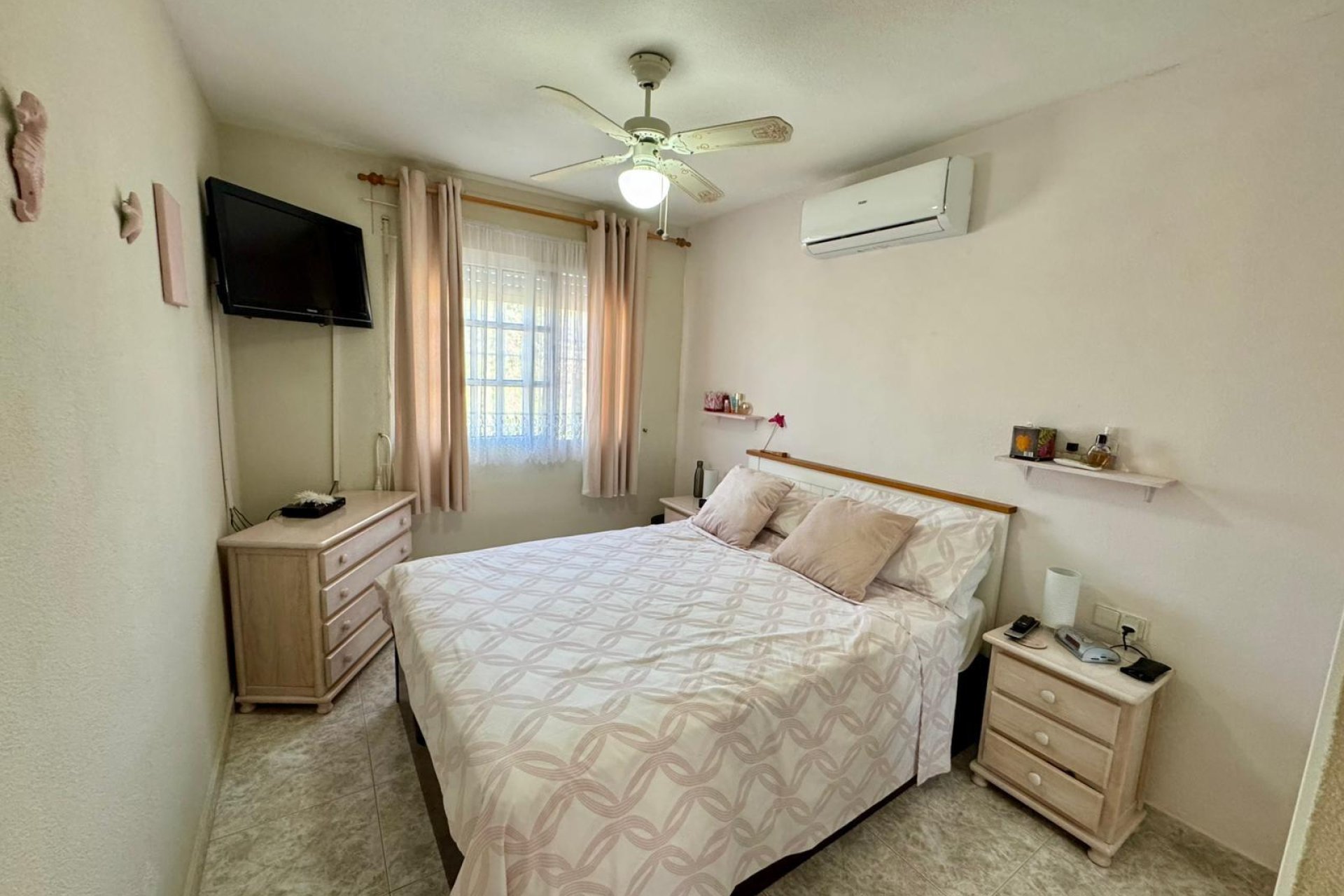 Reventa - Villa -
Torrevieja - Los Altos