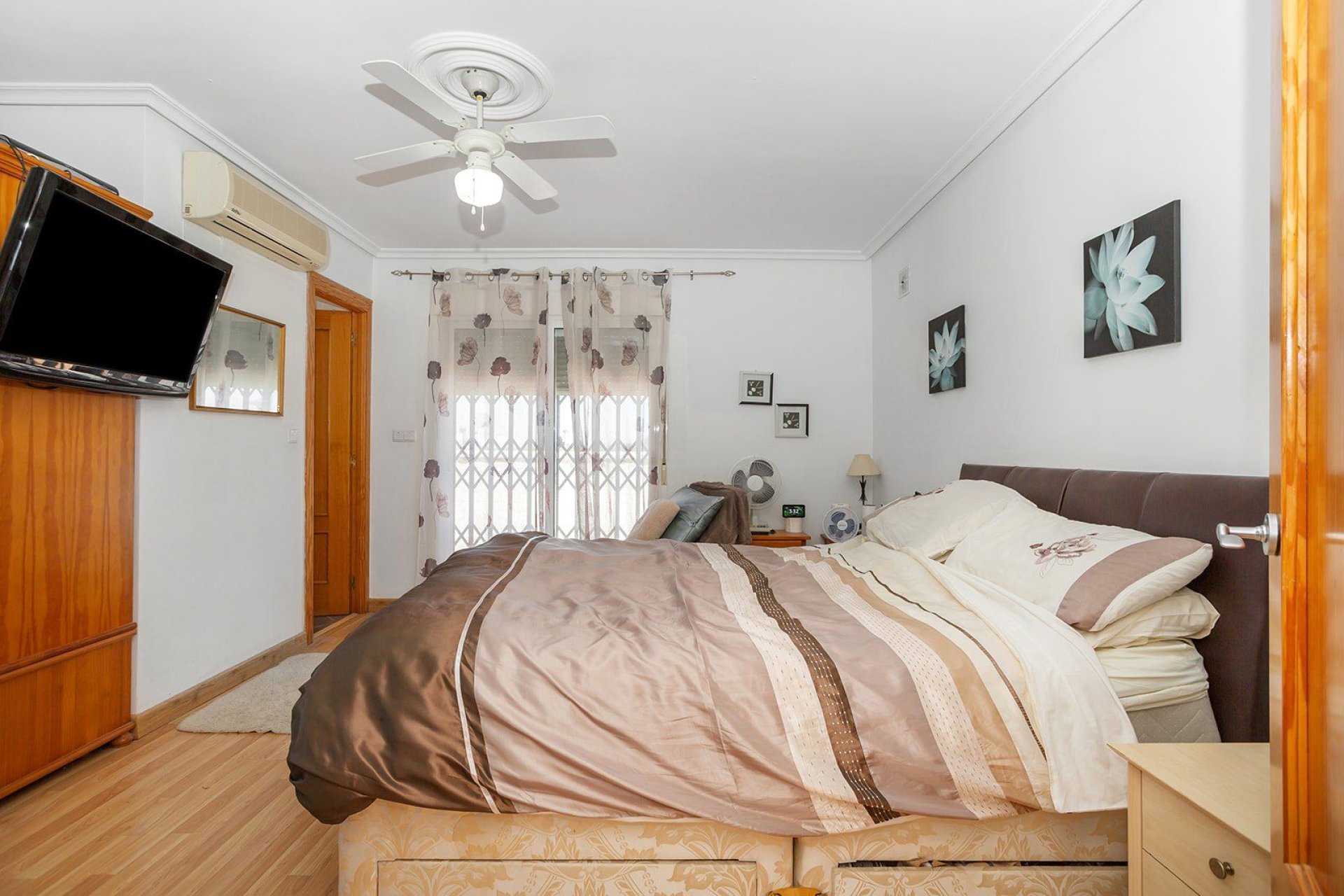 Reventa - Villa -
Torrevieja - Los balcones