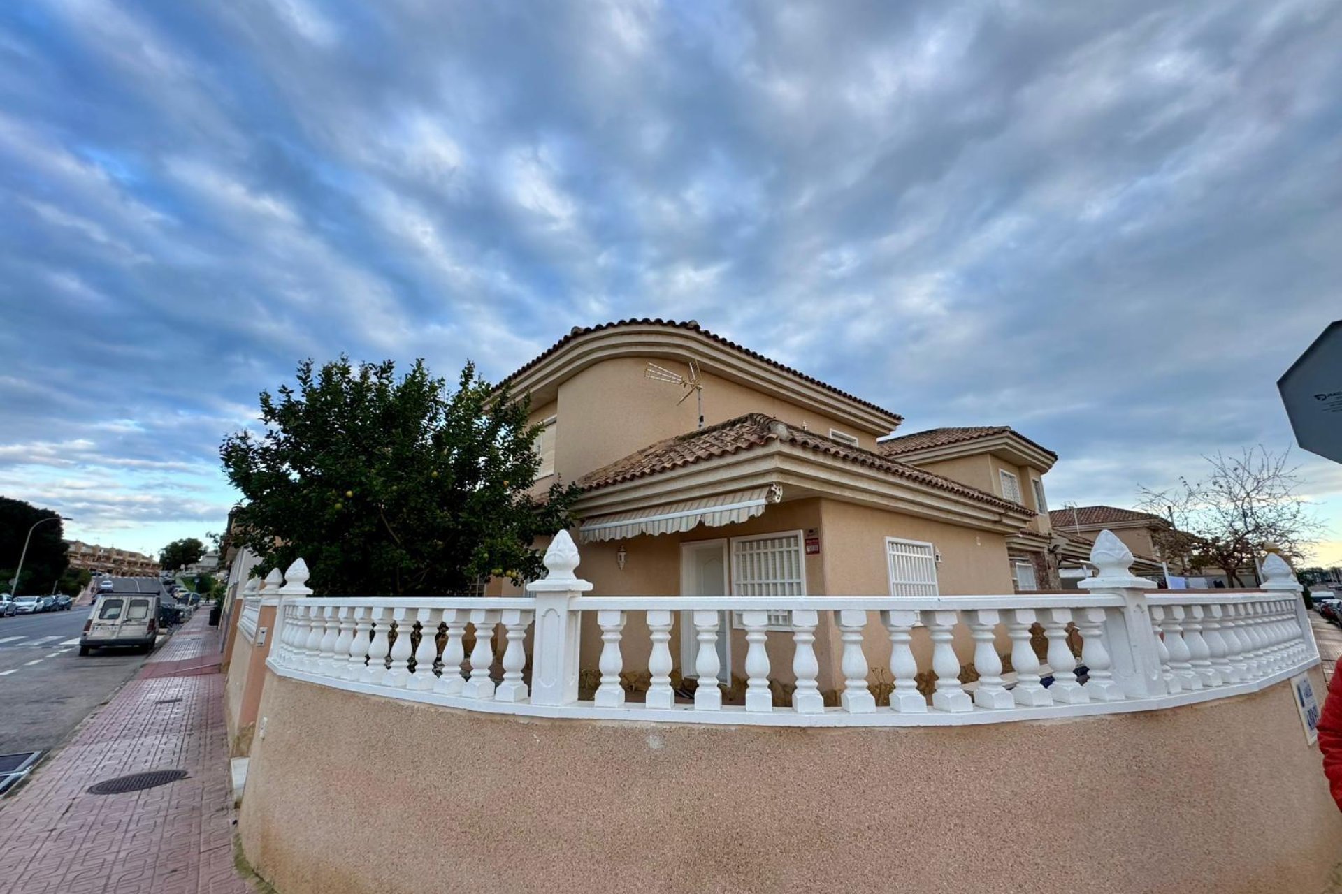 Reventa - Villa -
Torrevieja - Los Balcones