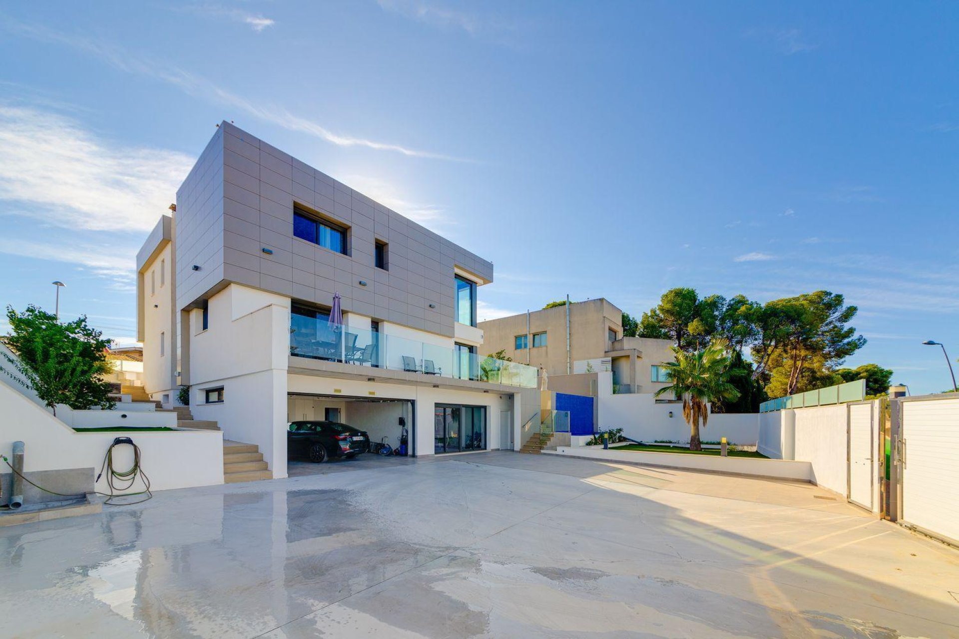 Reventa - Villa -
Torrevieja - Los Balcones