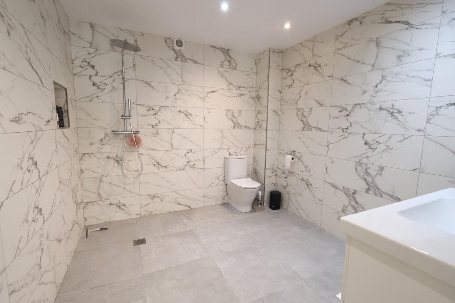 Reventa - Villa -
Torrevieja - Los Balcones