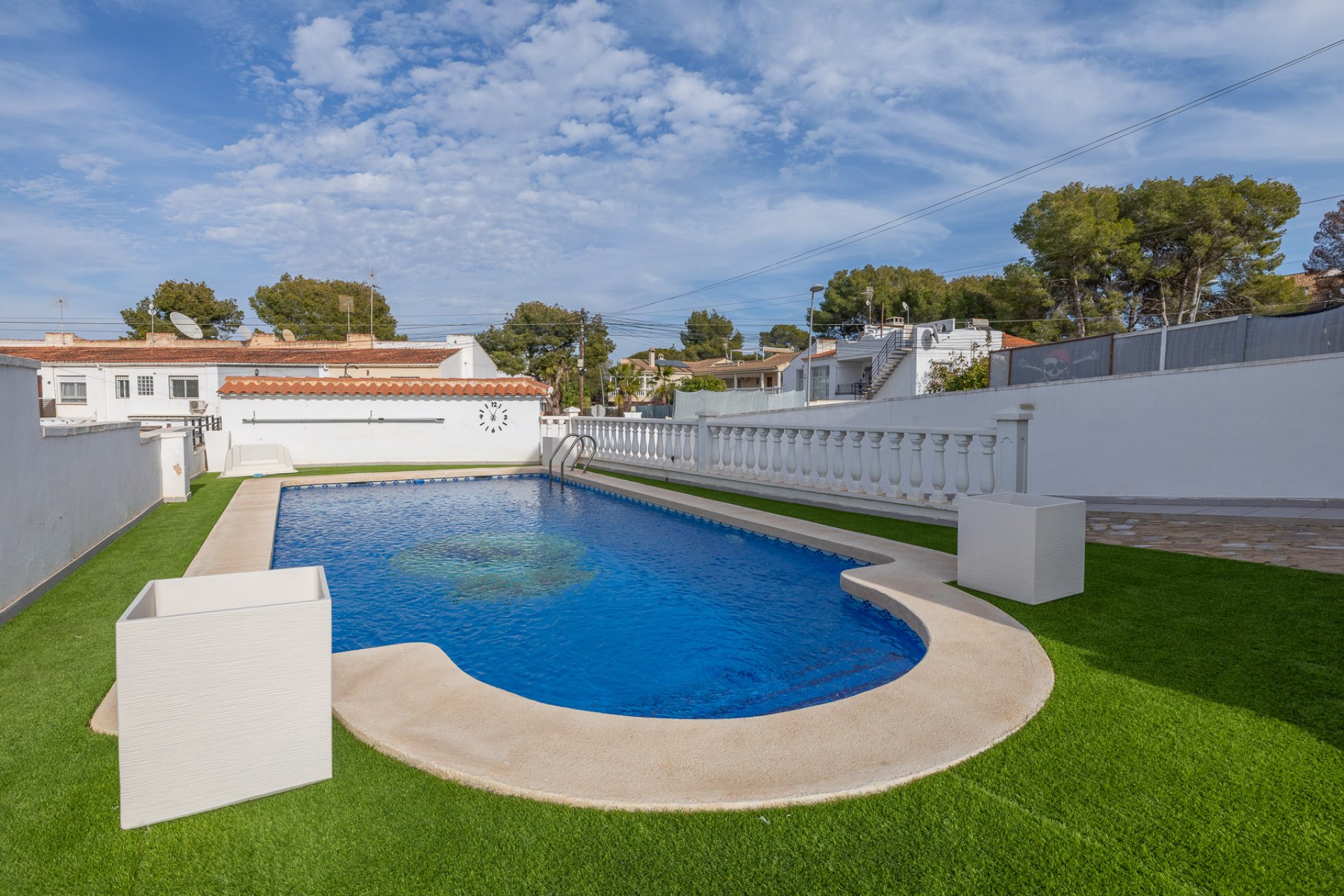 Reventa - Villa -
Torrevieja - Los Balcones