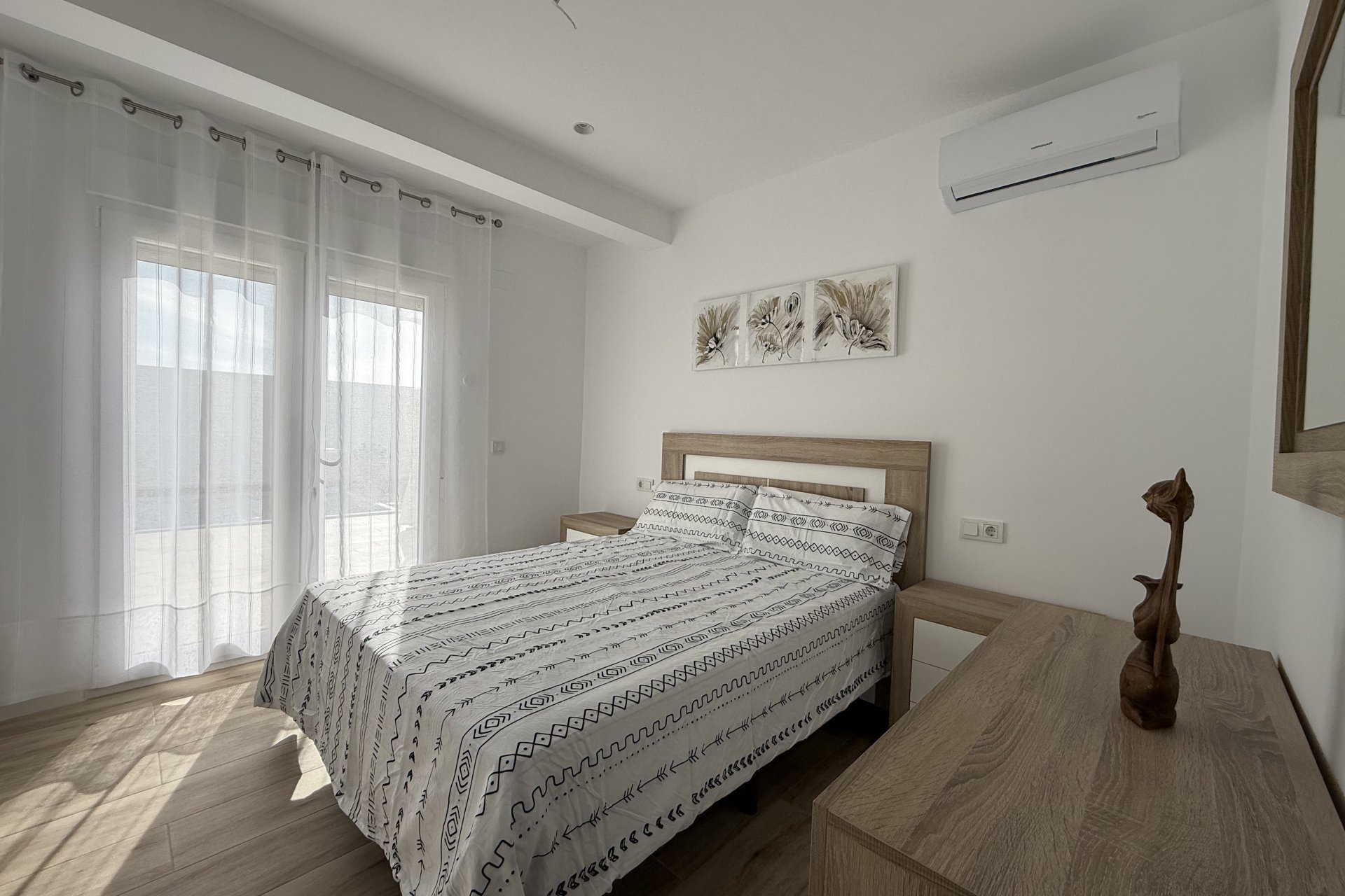 Reventa - Villa -
Torrevieja - San luis