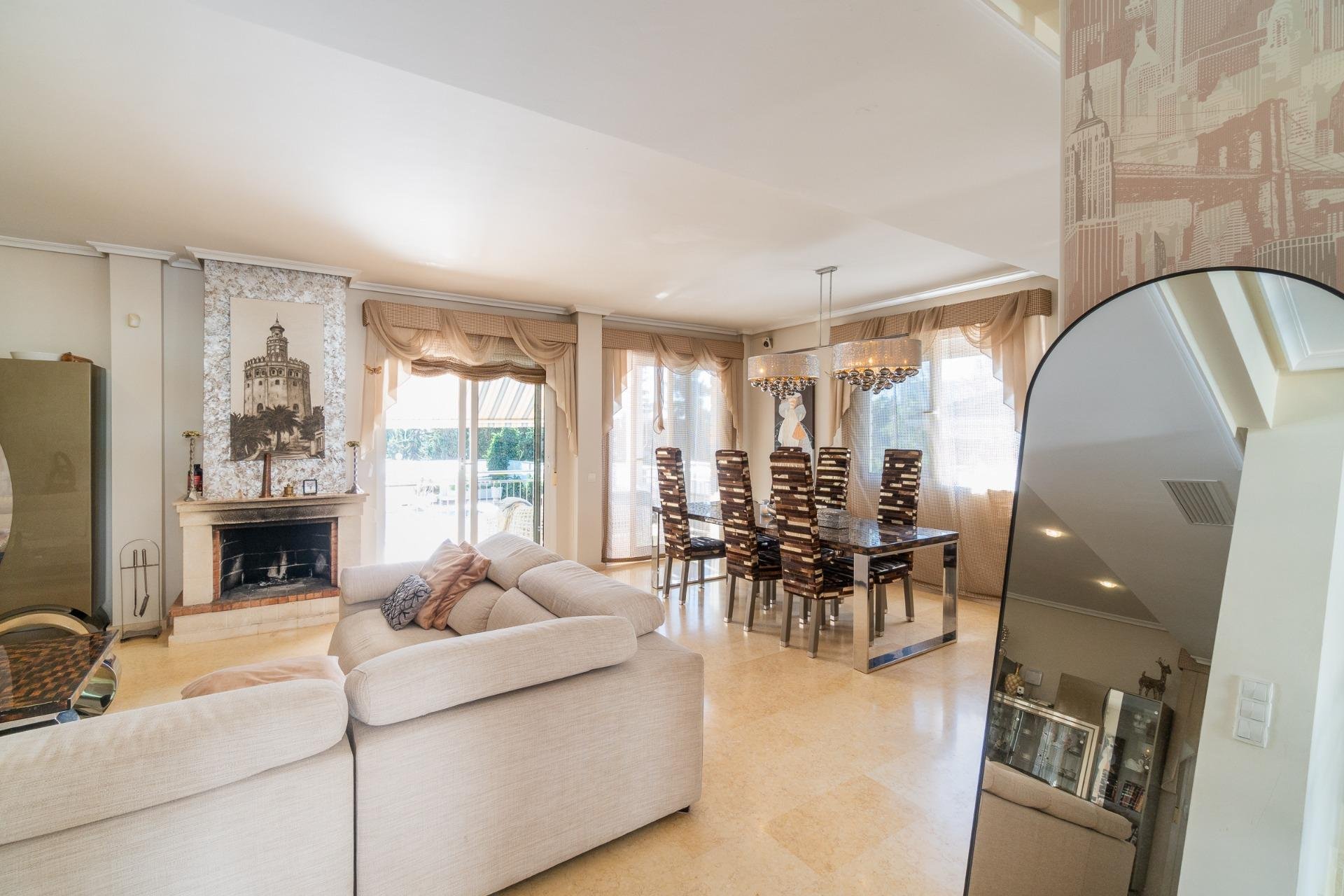 Reventa - Villa -
Torrevieja - Torre la mata