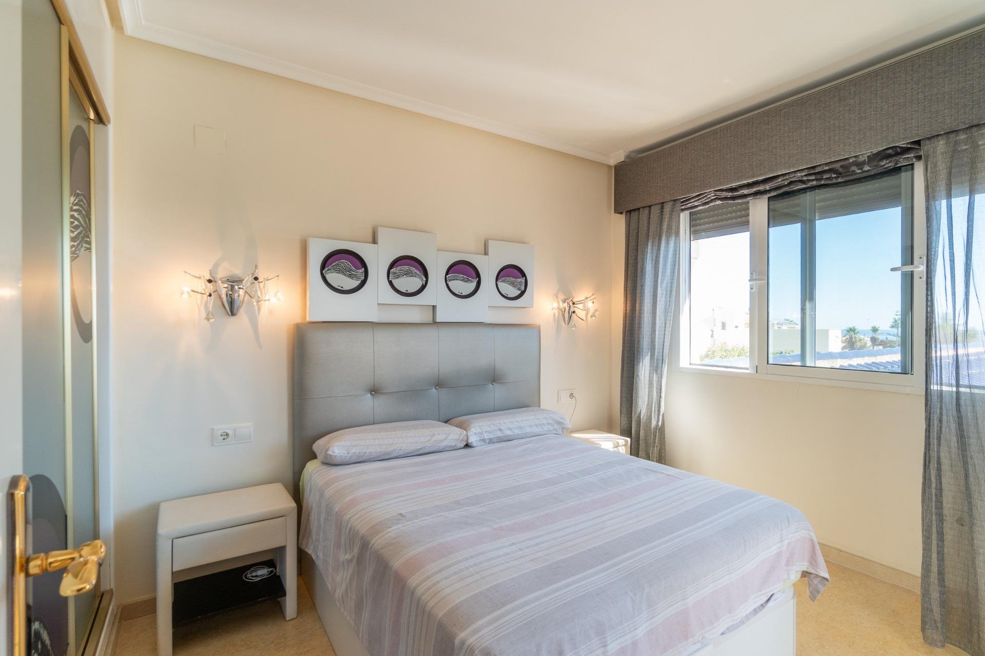 Reventa - Villa -
Torrevieja - Torre la mata