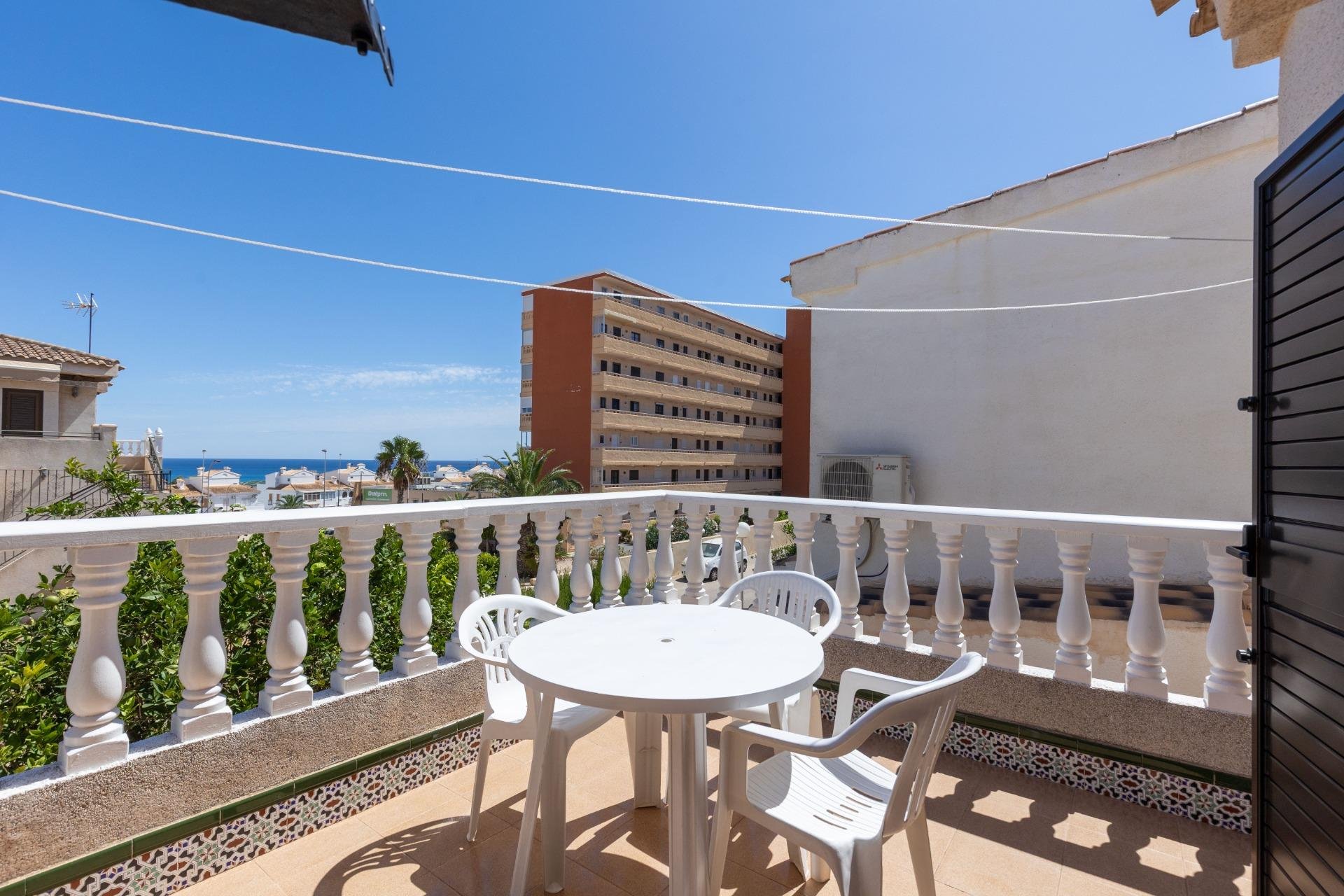 Reventa - Villa -
Torrevieja - Torreblanca