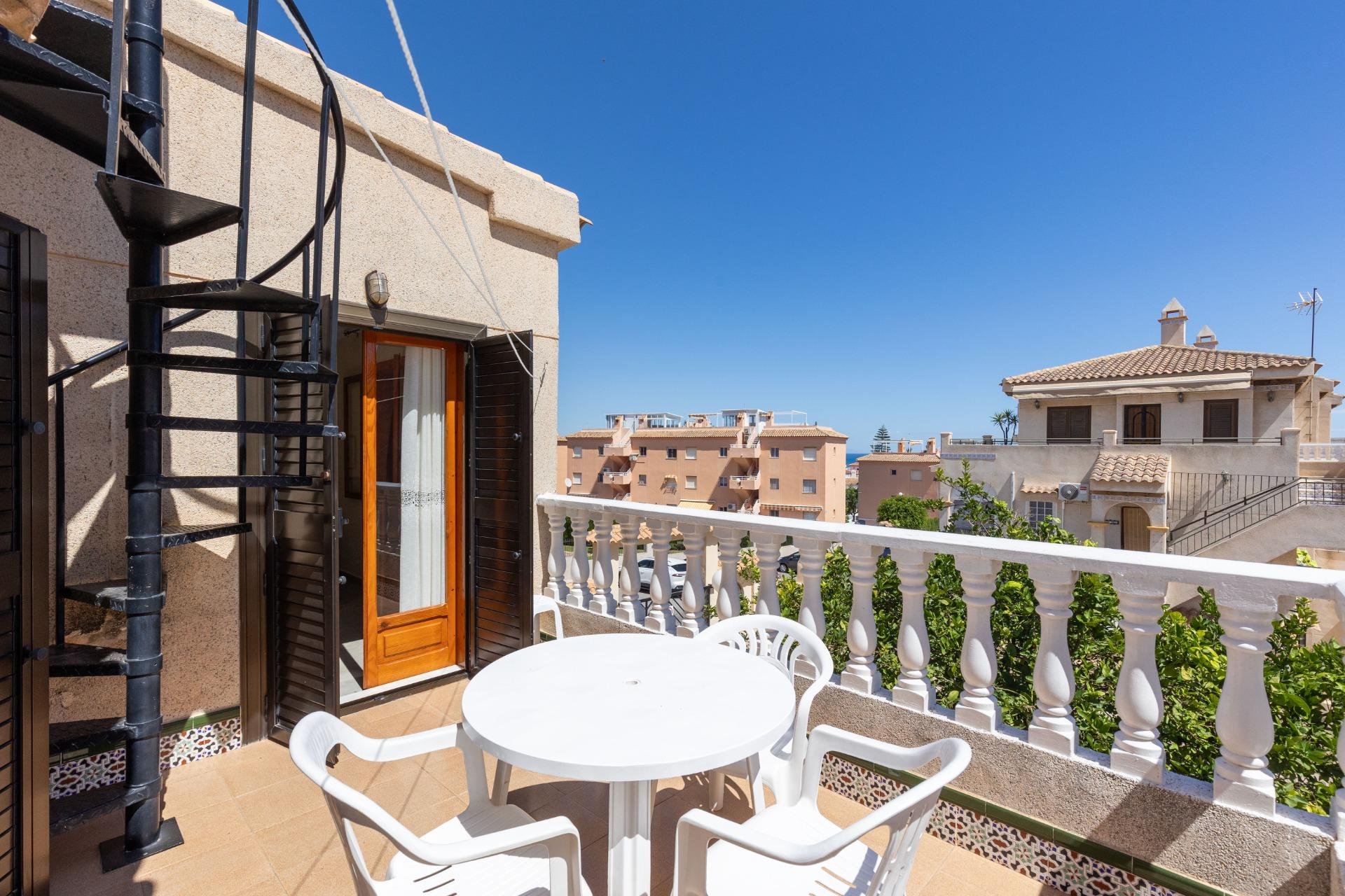 Reventa - Villa -
Torrevieja - Torreblanca