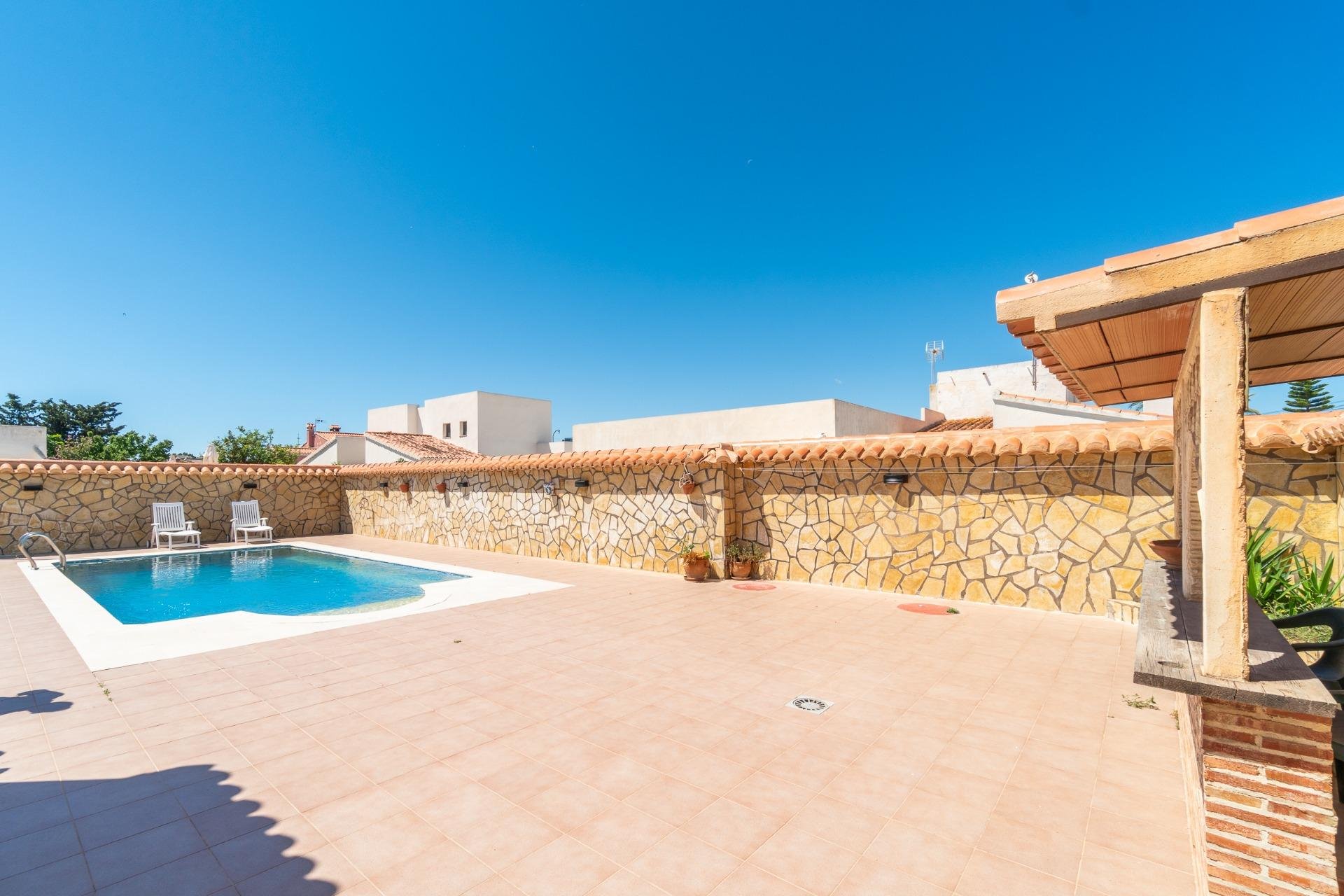 Reventa - Villa -
Torrevieja - Torreta florida