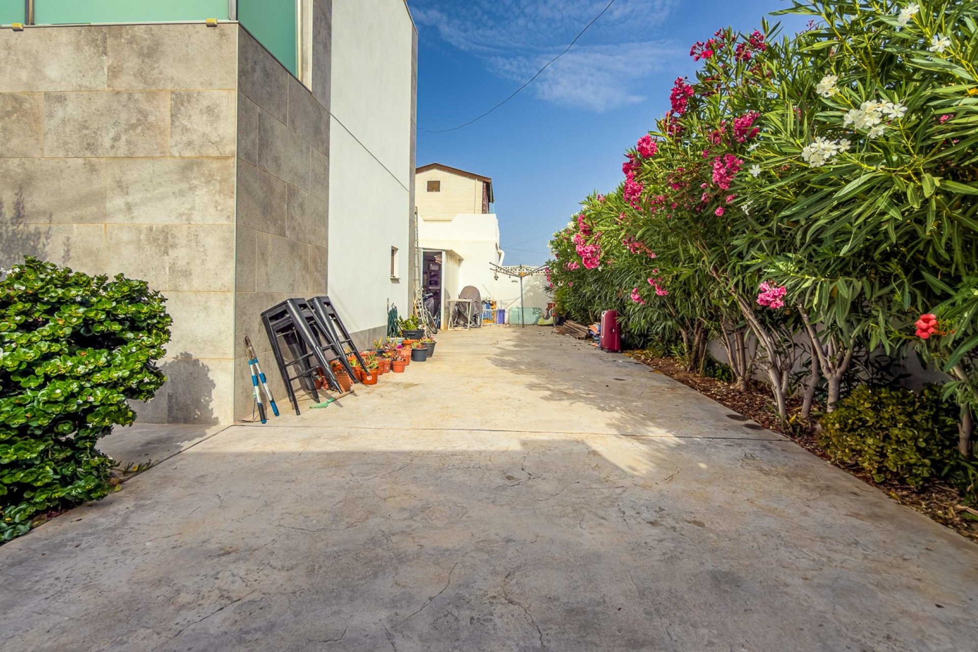 Reventa - Villa -
Torrevieja - Torreta - Florida