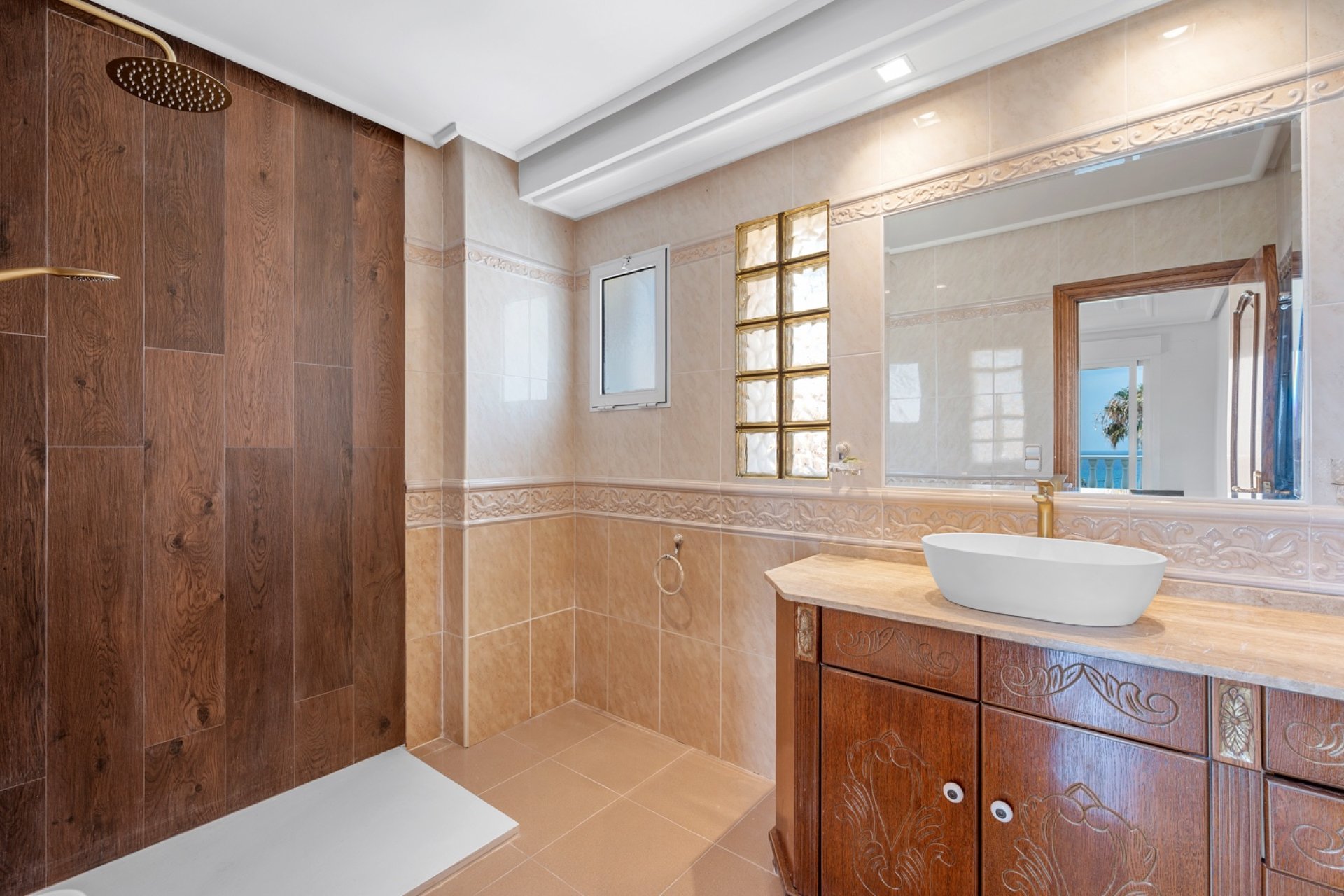 Reventa - Villa -
Torrevieja