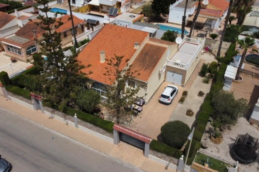 Reventa - Villa -
Torrevieja