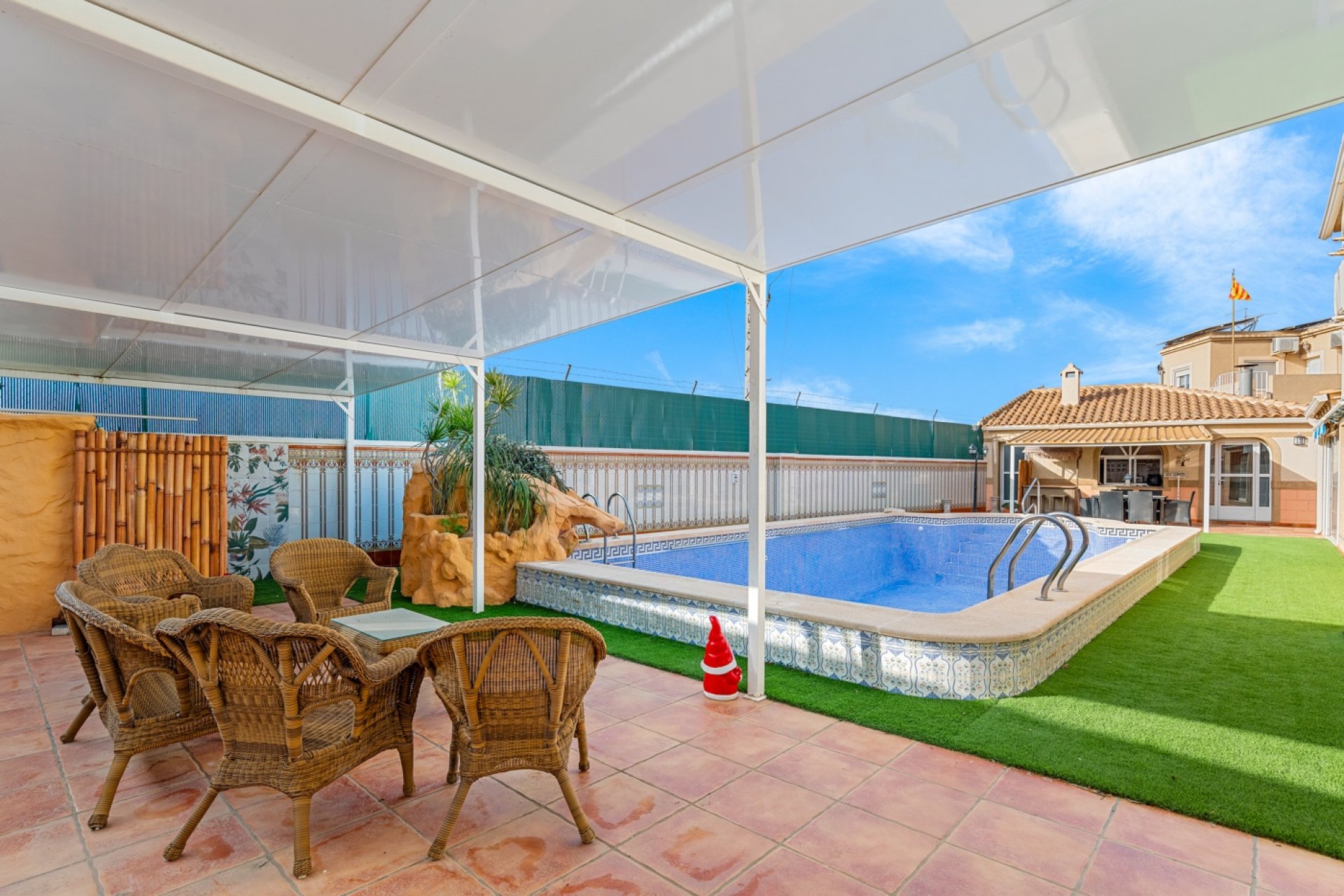 Reventa - Villa -
Torrevieja