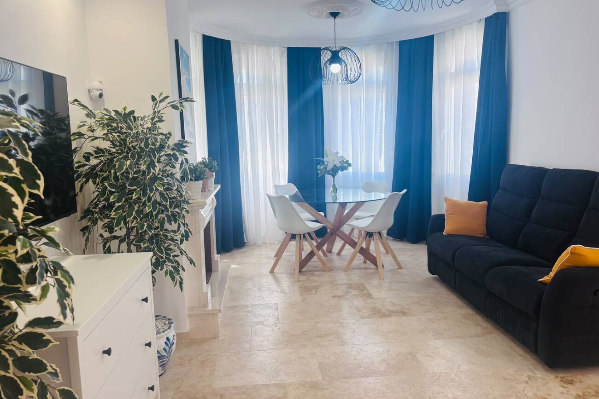 Reventa - Villa -
Villamartin - Blue Lagoon
