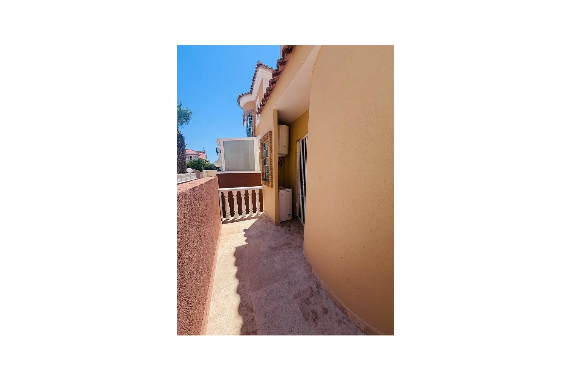 Reventa - Villa -
Villamartin - Blue Lagoon