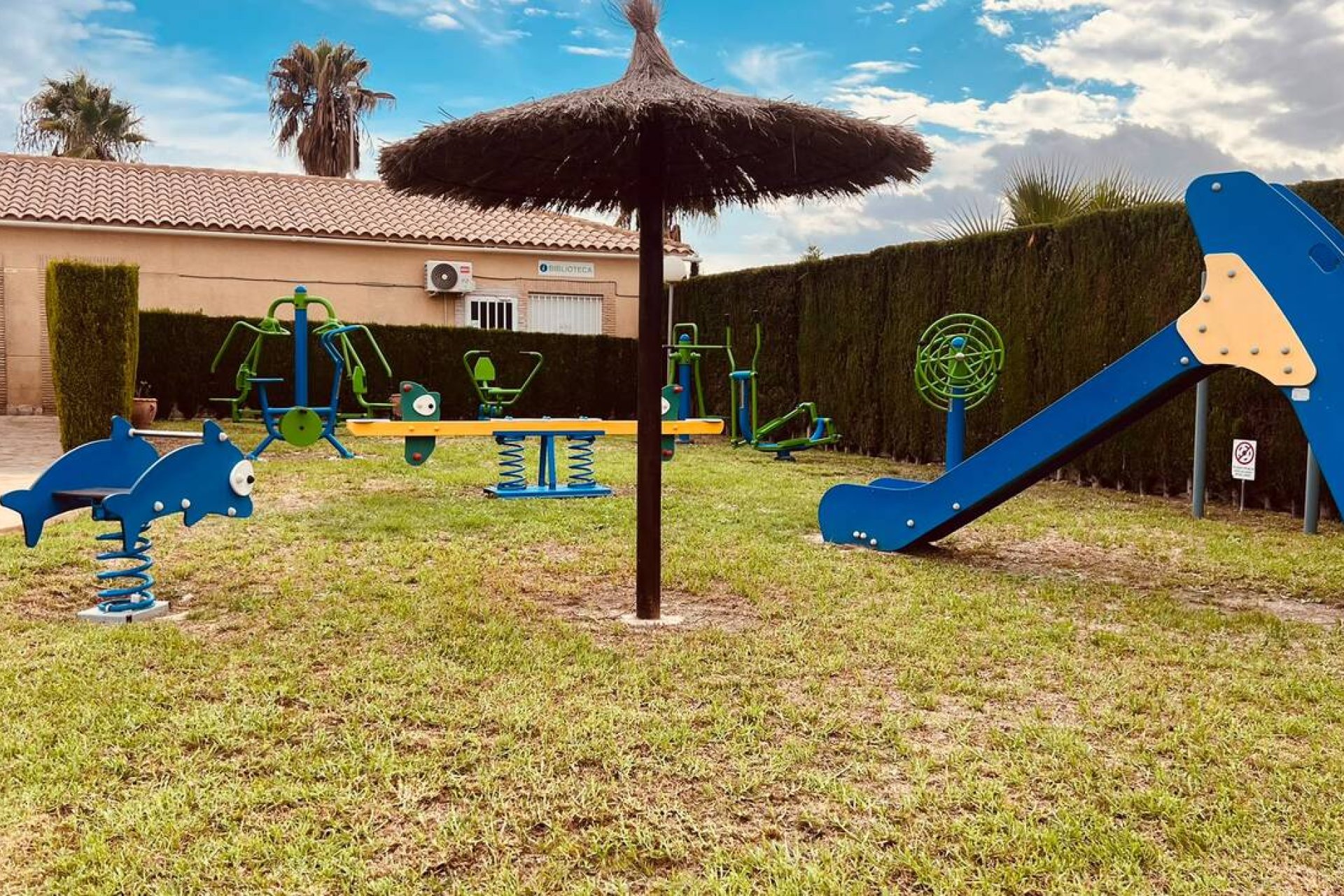 Reventa - Villa -
Villamartin - Costa Blanca