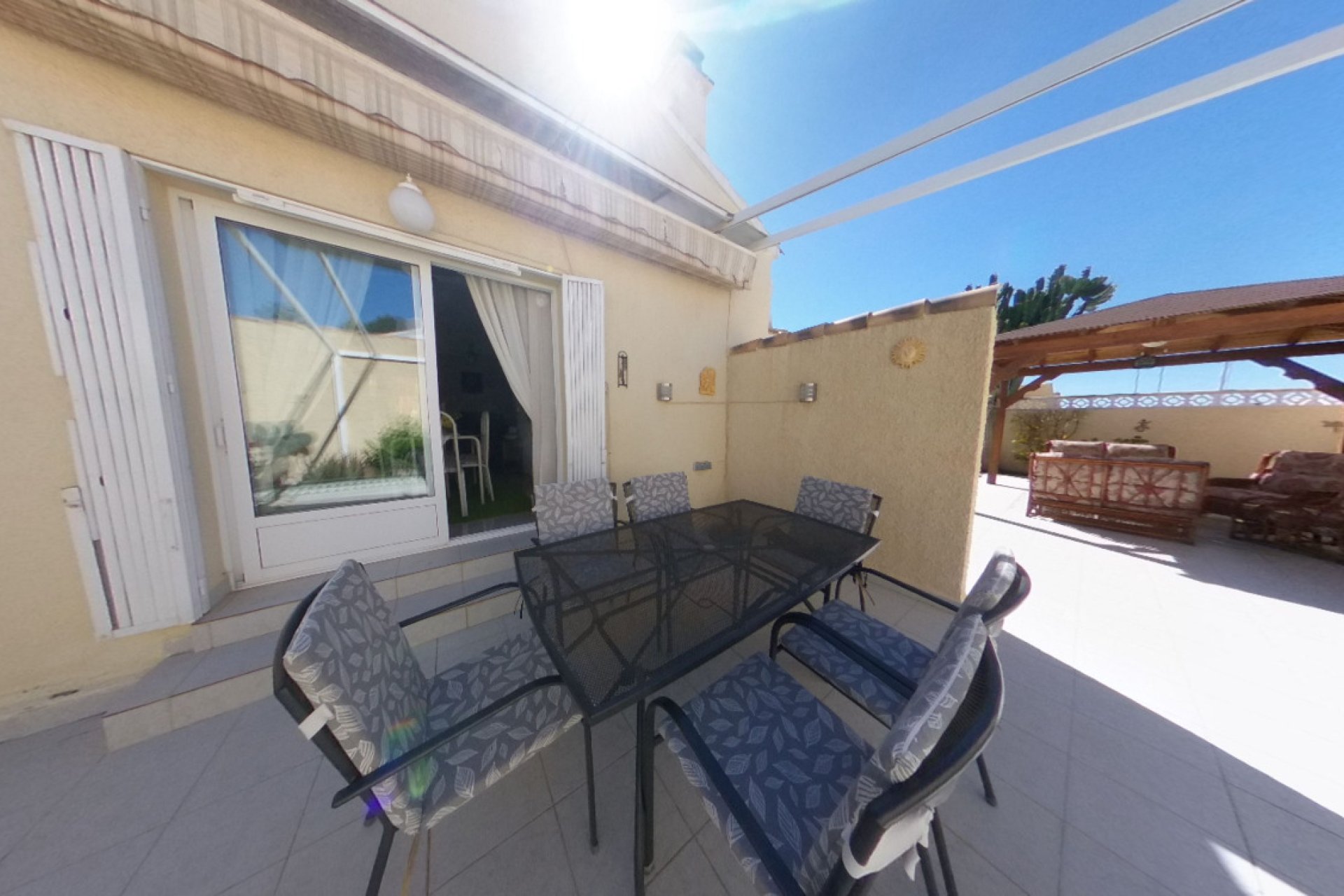 Reventa - Villa -
Villamartin - El Presidente