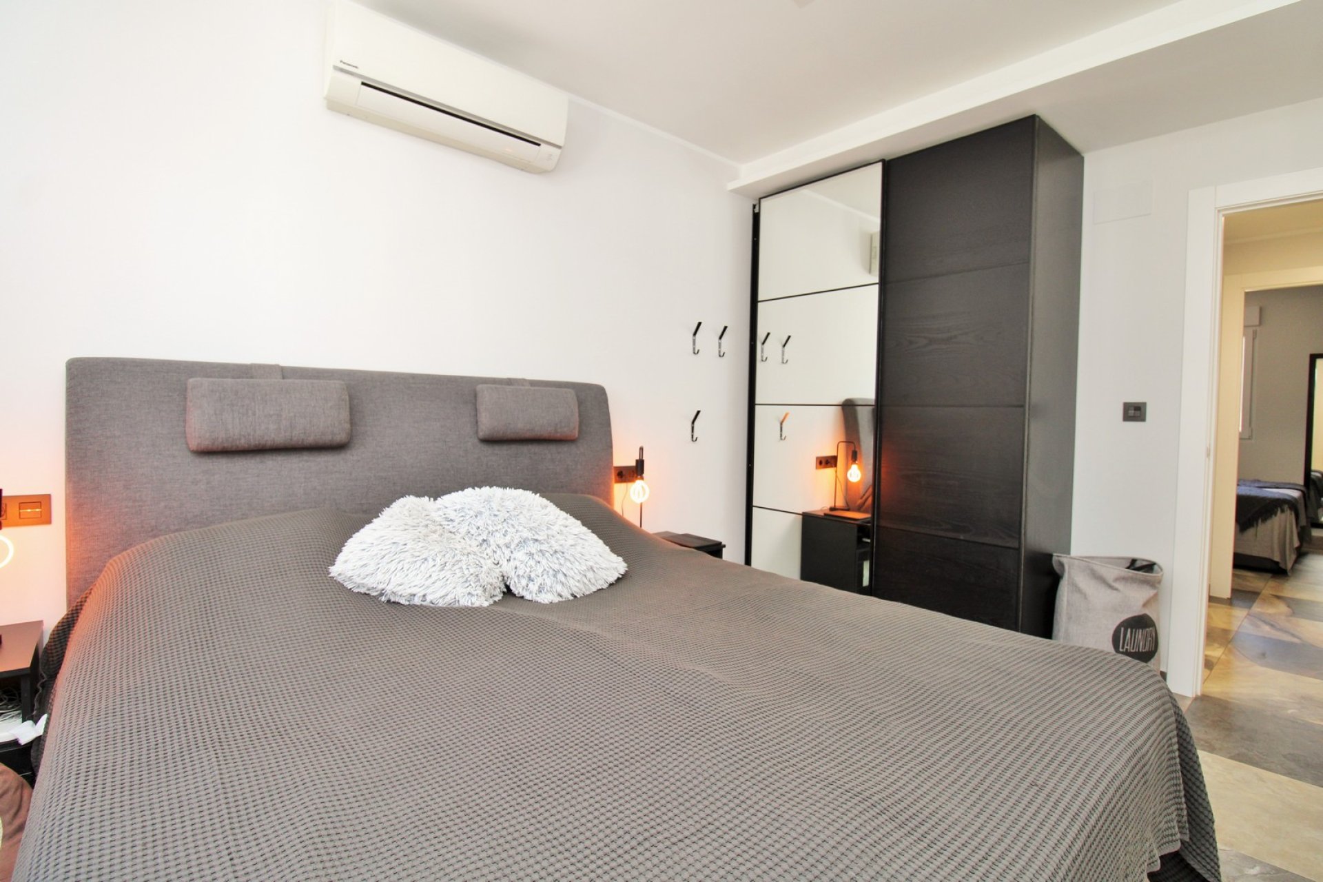 Reventa - Villa -
Villamartin - Las Violetas