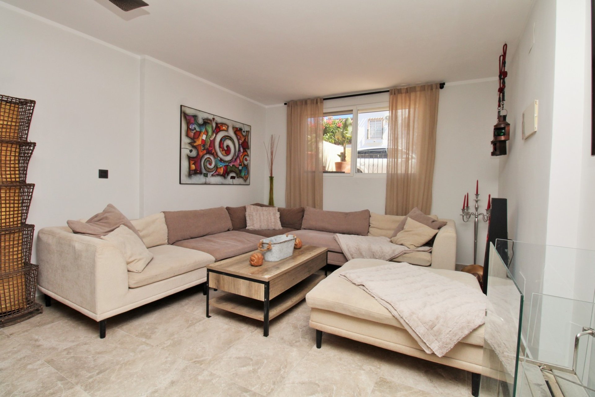 Reventa - Villa -
Villamartin - Las Violetas