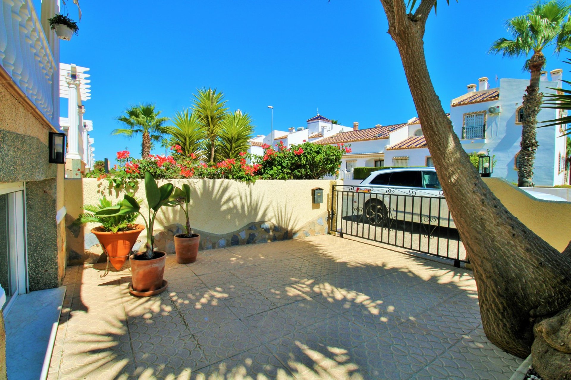 Reventa - Villa -
Villamartin - Las Violetas