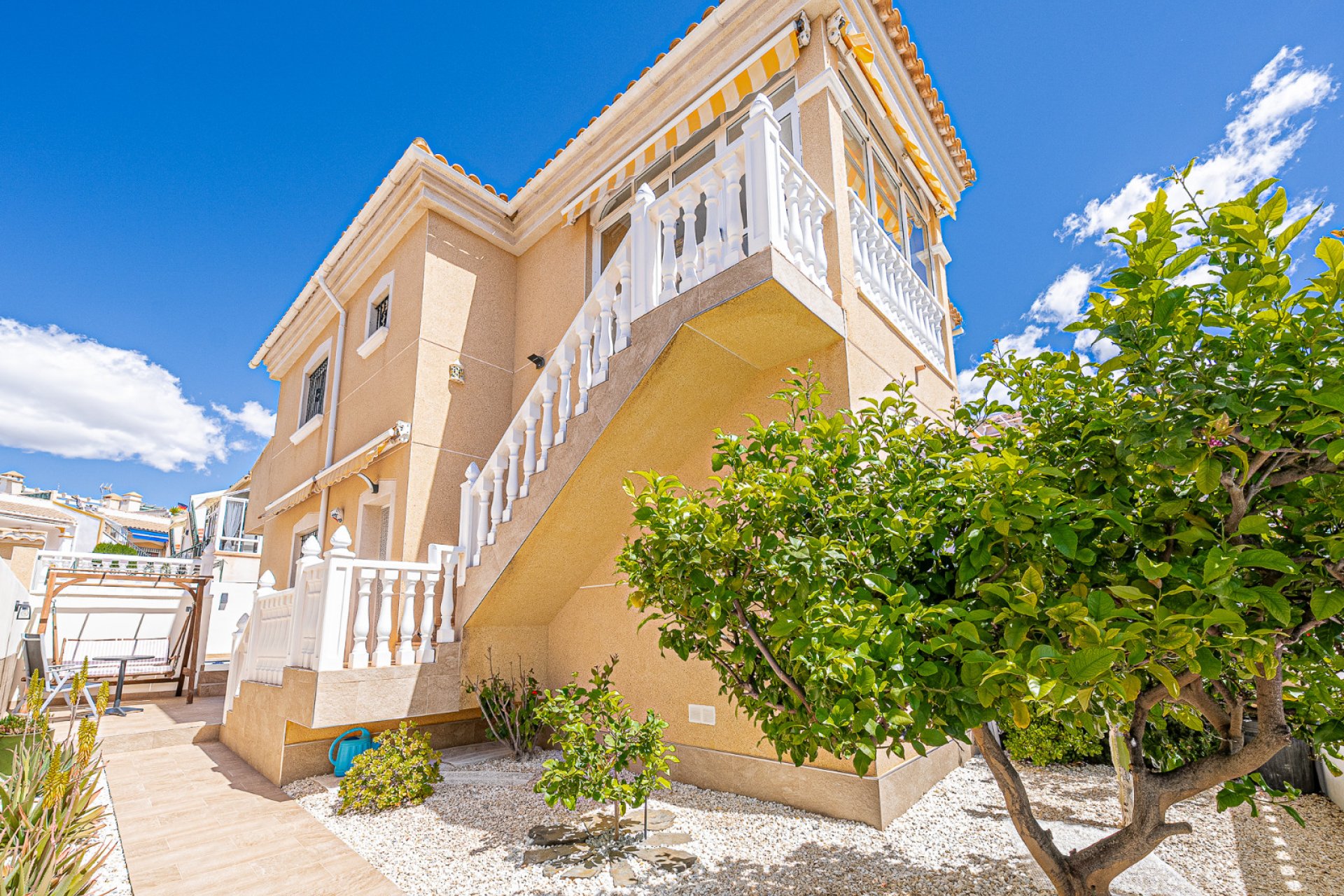 Reventa - Villa -
Villamartin - Montegolf