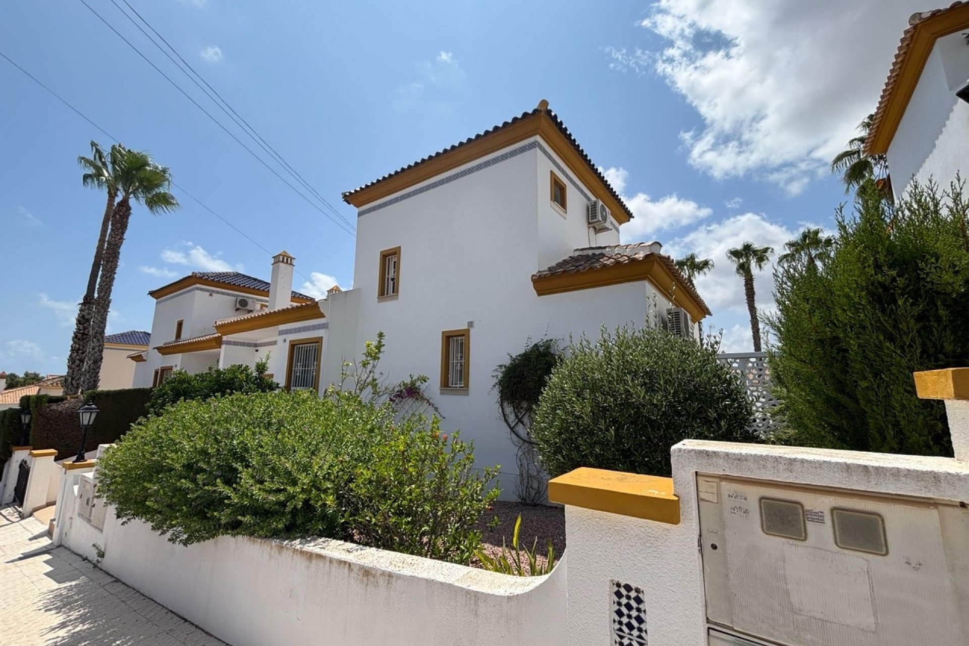 Reventa - Villa -
Villamartin, Orihuela Costa - Villamartín