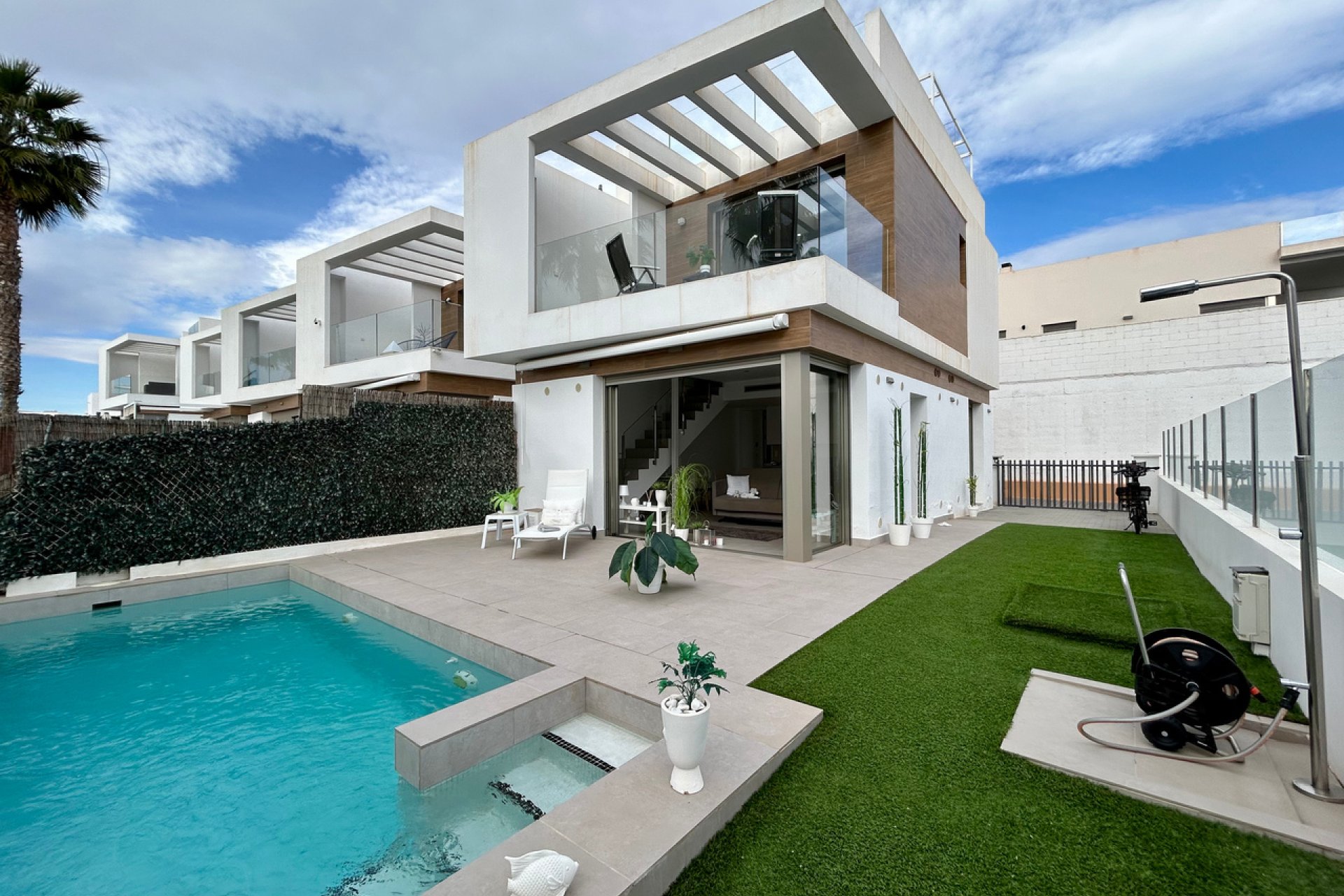 Reventa - Villa -
Villamartin, Orihuela Costa - Villamartín