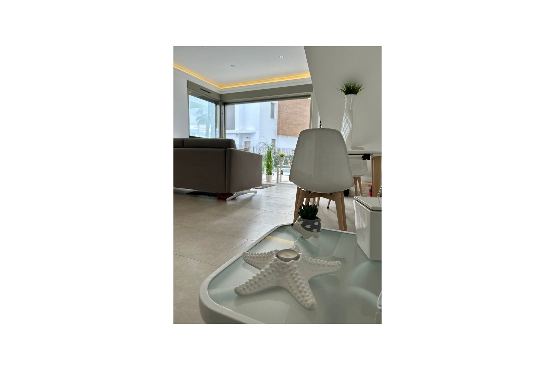 Reventa - Villa -
Villamartin, Orihuela Costa - Villamartín