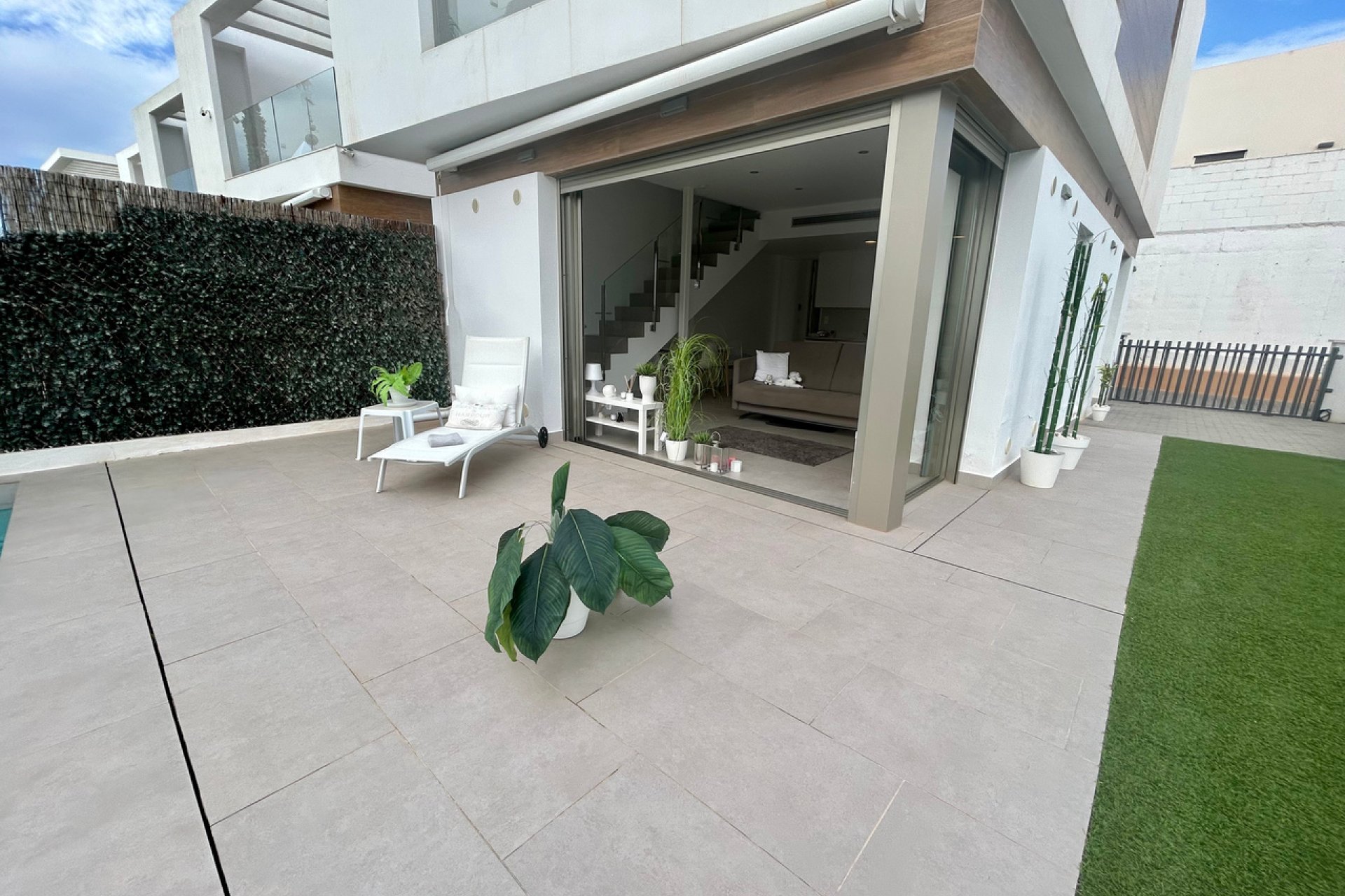 Reventa - Villa -
Villamartin, Orihuela Costa - Villamartín