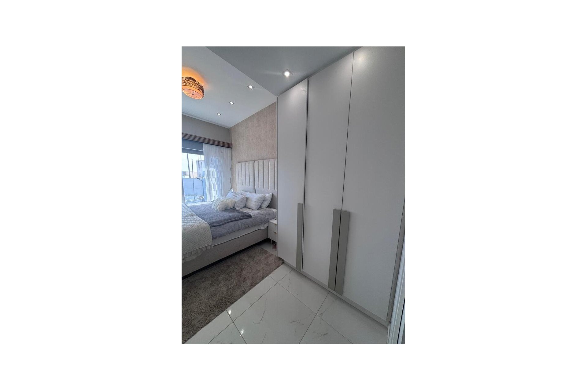 Reventa - Villa -
Villamartin - PAU 8