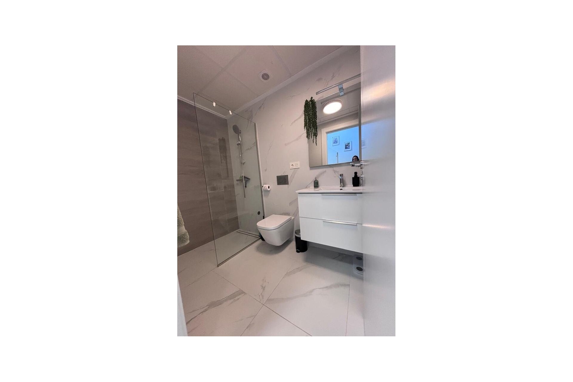 Reventa - Villa -
Villamartin - PAU 8