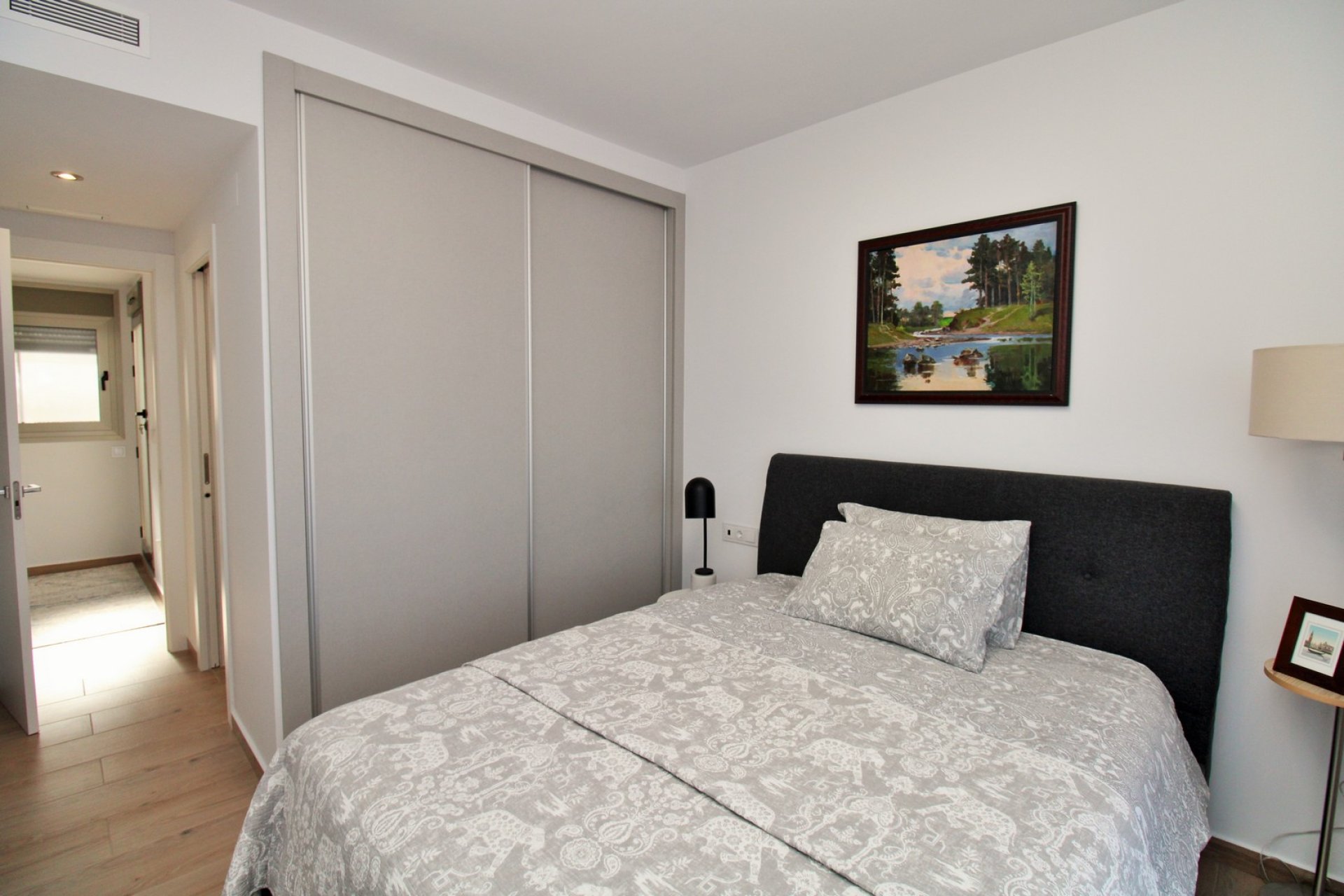 Reventa - Villa -
Villamartin - Villamartín