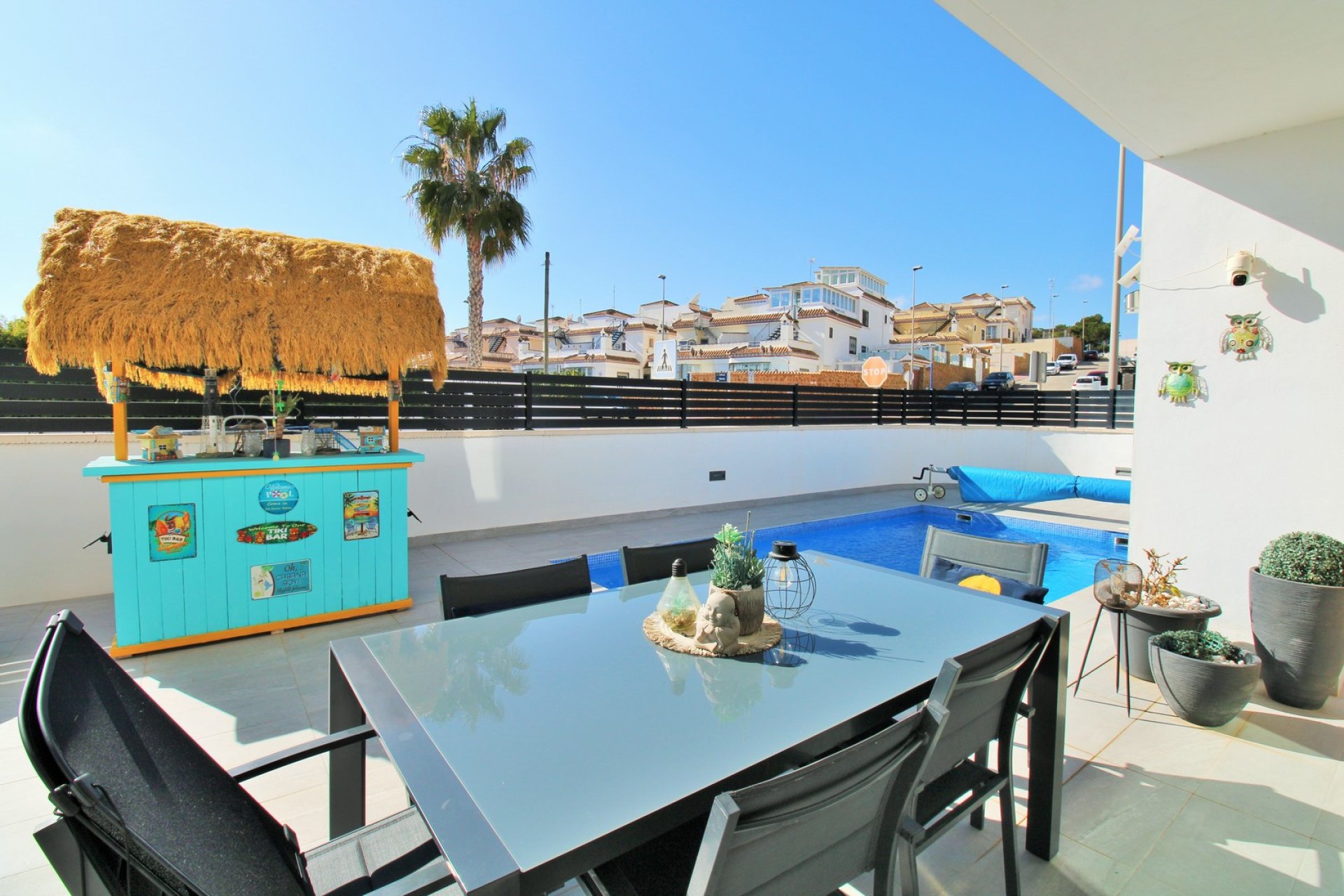 Reventa - Villa -
Villamartin - Villamartín