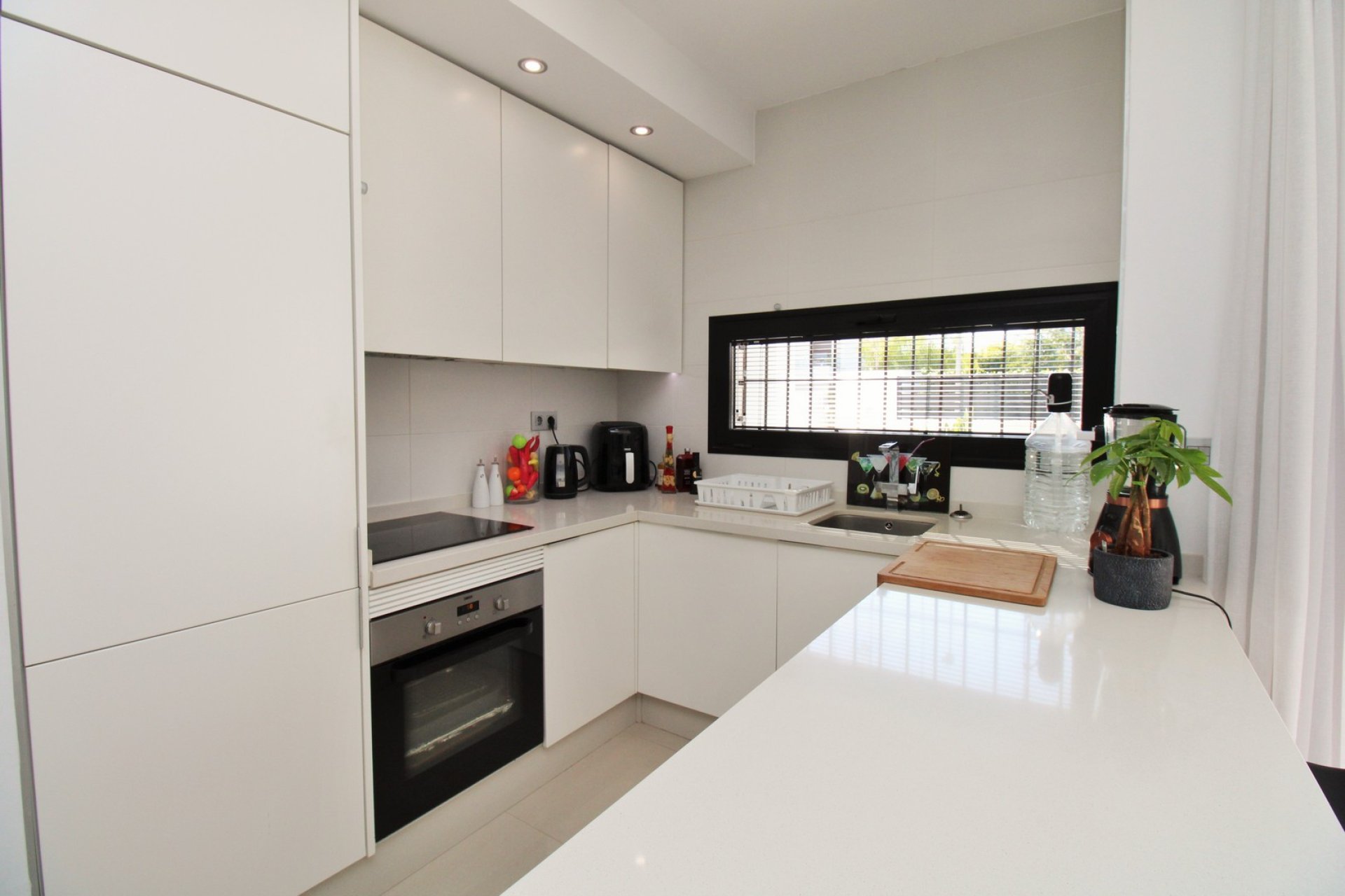 Reventa - Villa -
Villamartin - Villamartín