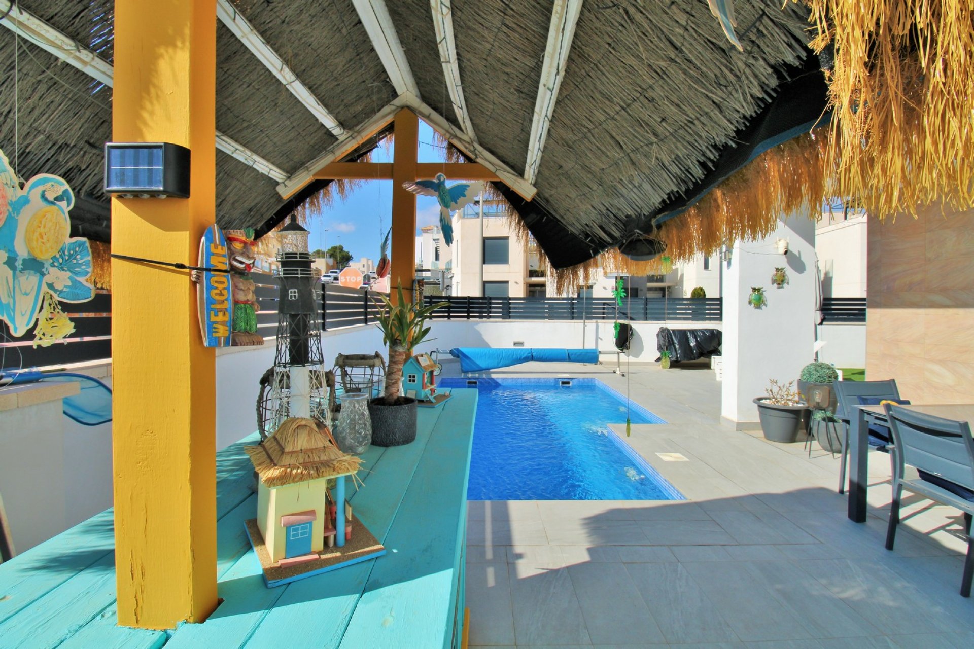 Reventa - Villa -
Villamartin - Villamartín