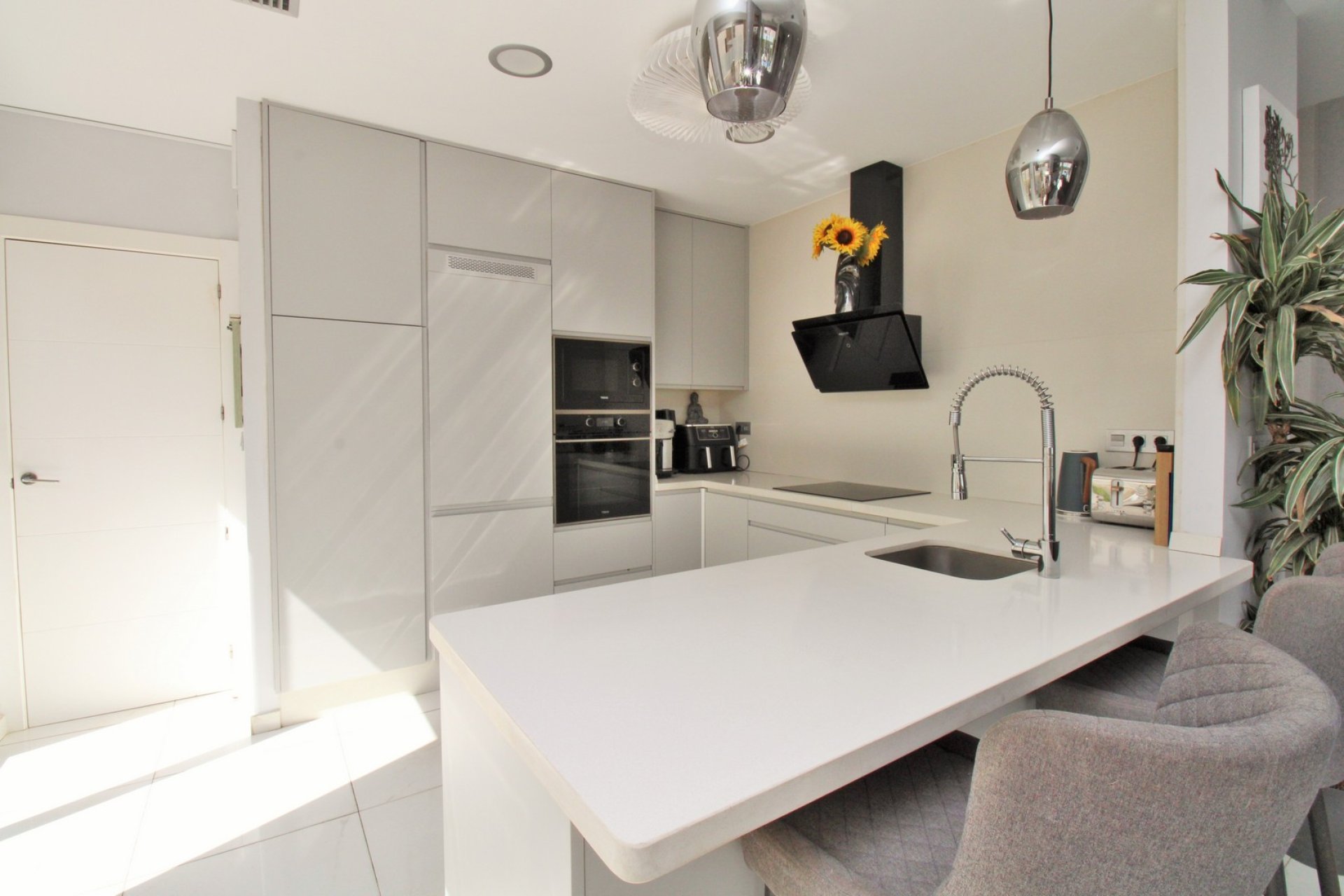 Reventa - Villa -
Villamartin - Villamartín