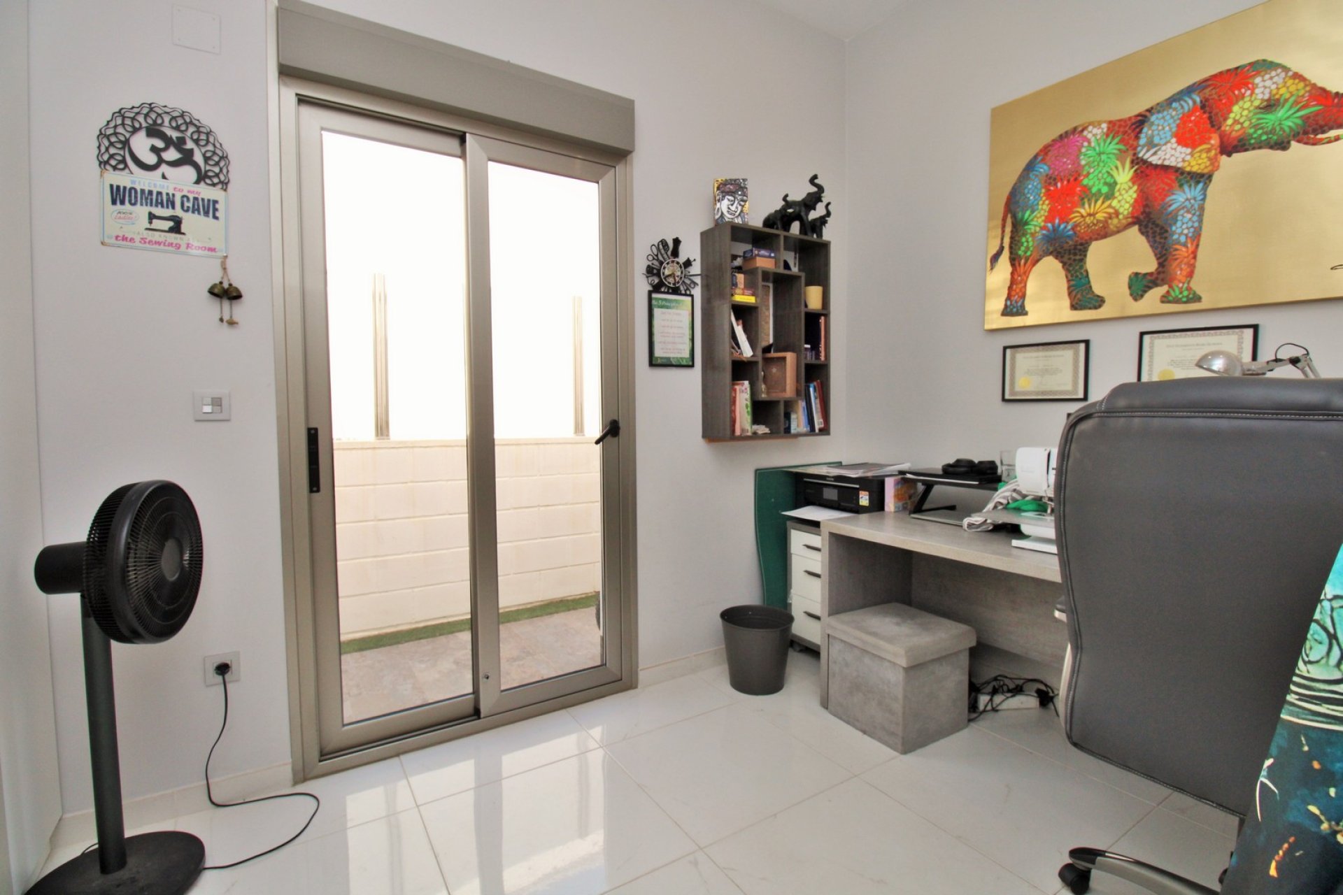 Reventa - Villa -
Villamartin - Villamartín