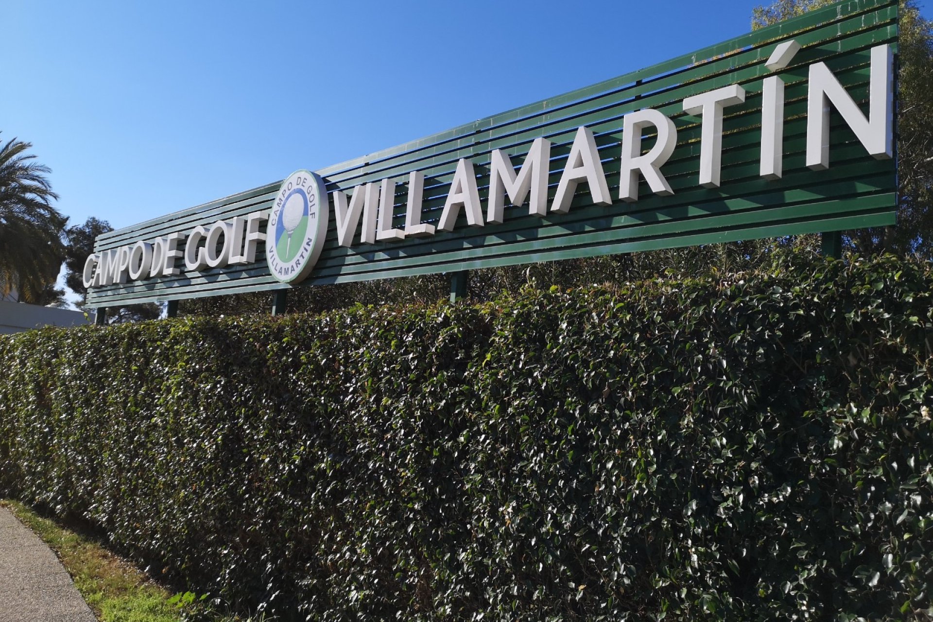 Reventa - Villa -
Villamartin - Villamartín