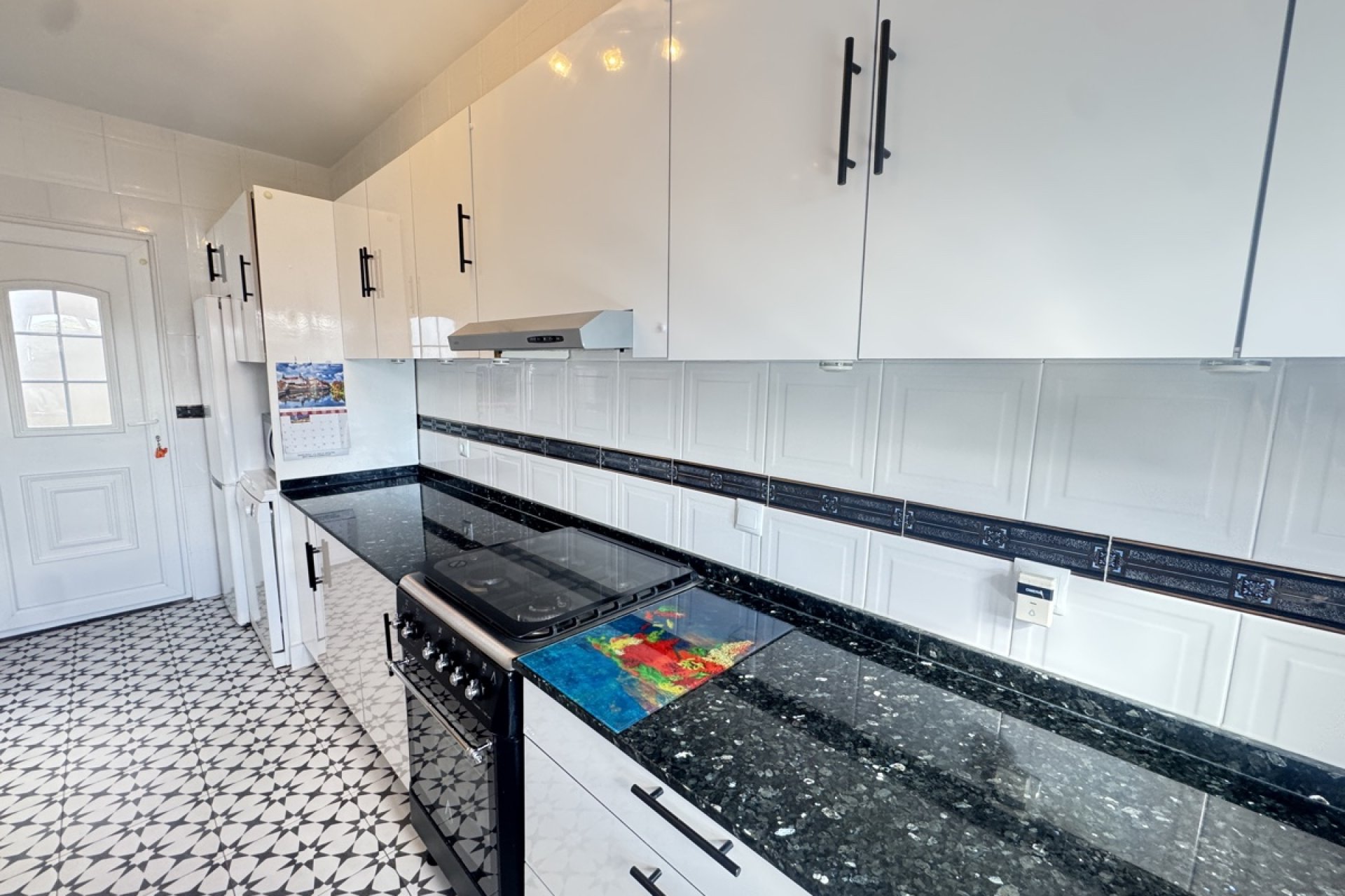 Reventa - Villa -
Villamartin - Villamartín