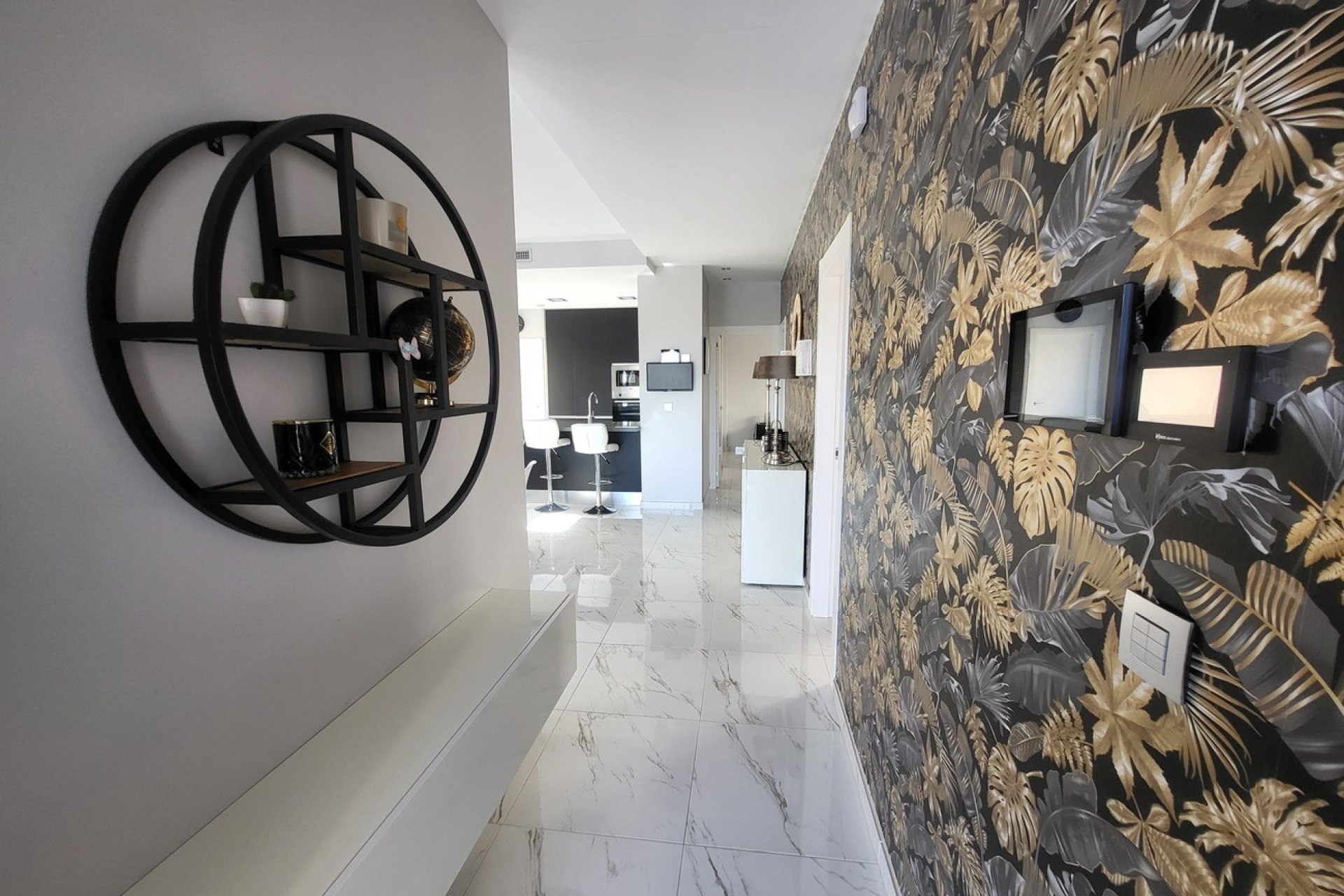 Reventa - Villa -
Villamartin - Villamartín