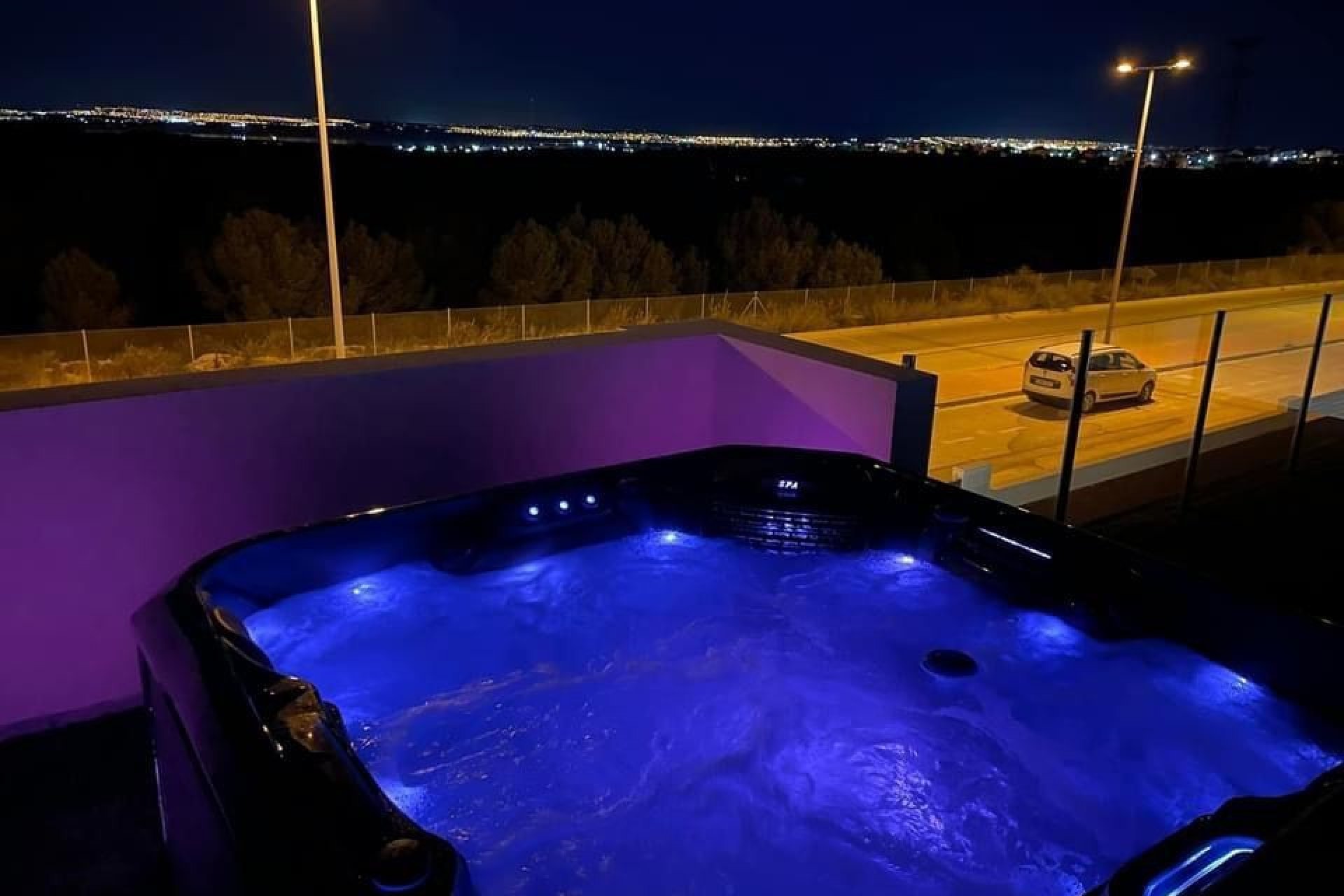 Reventa - Villa -
Villamartin - Villamartín