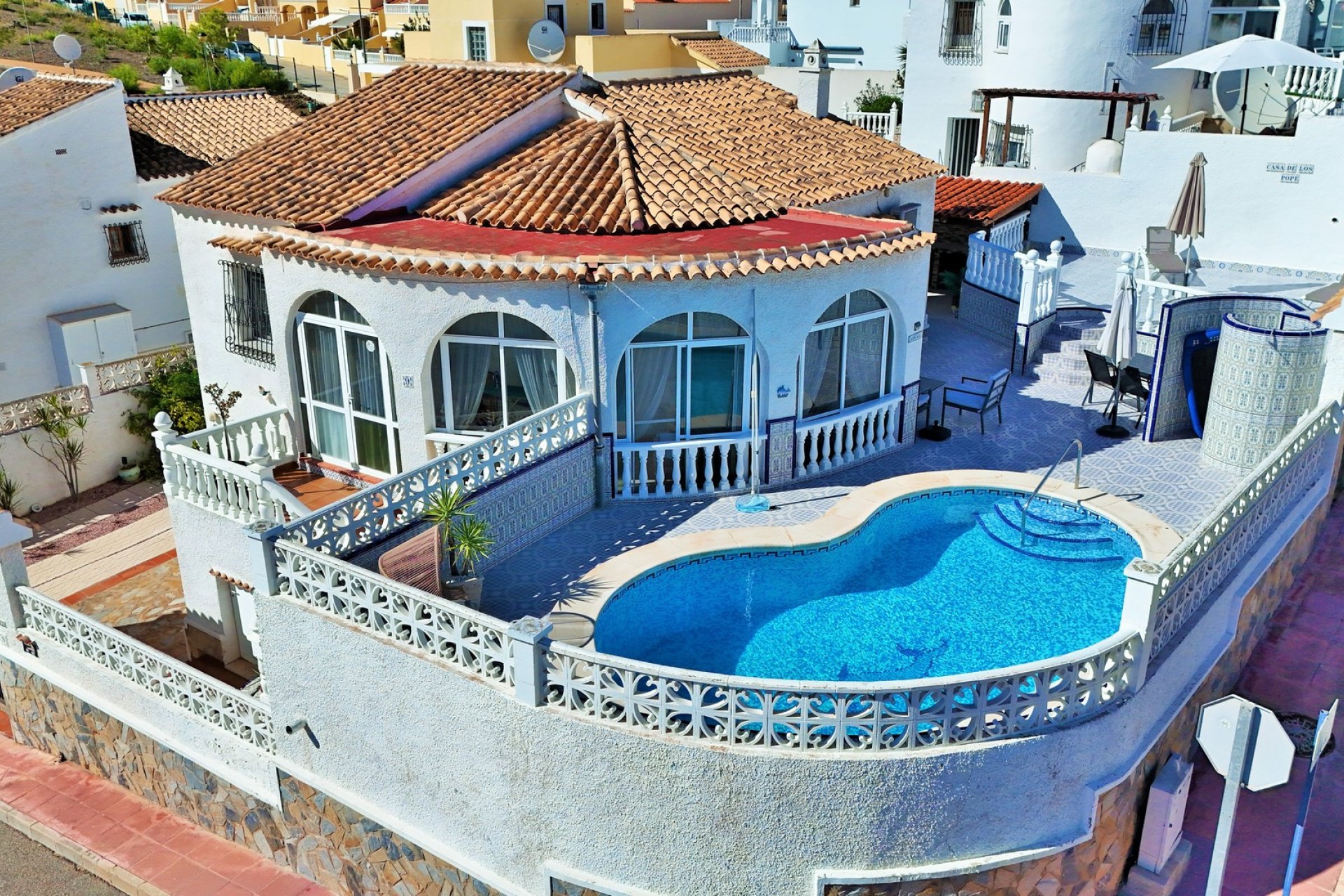Reventa - Villa -
Villamartin - Villamartín