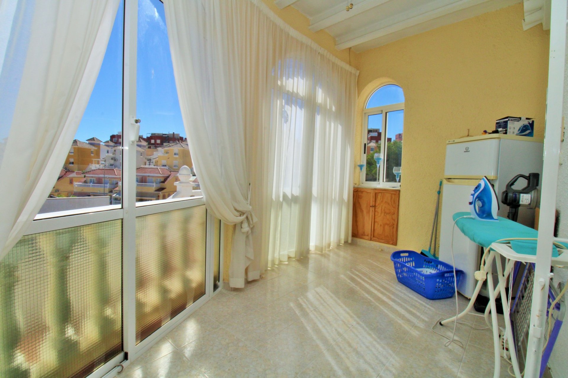 Reventa - Villa -
Villamartin - Villamartín