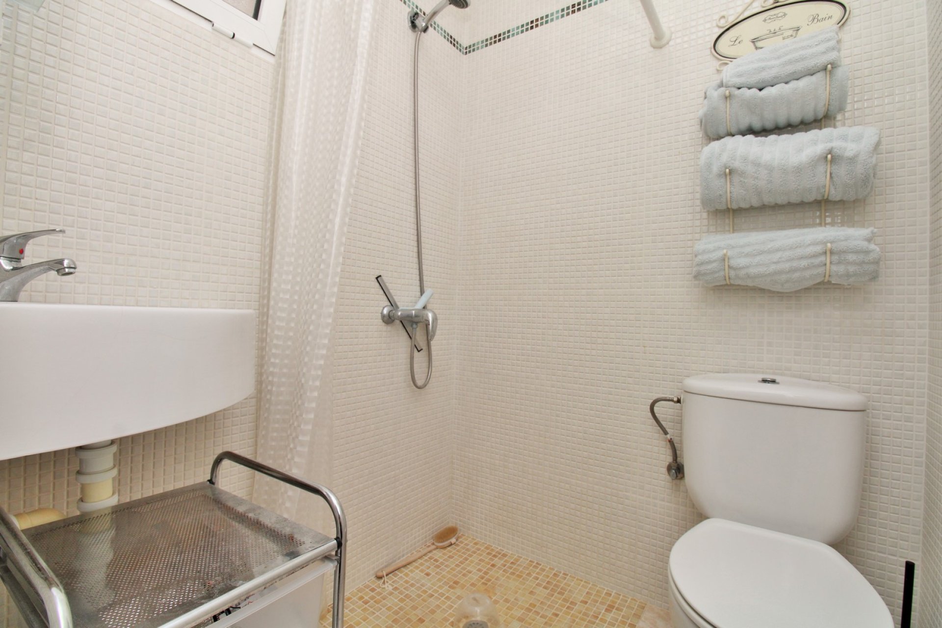 Reventa - Villa -
Villamartin - Villamartín