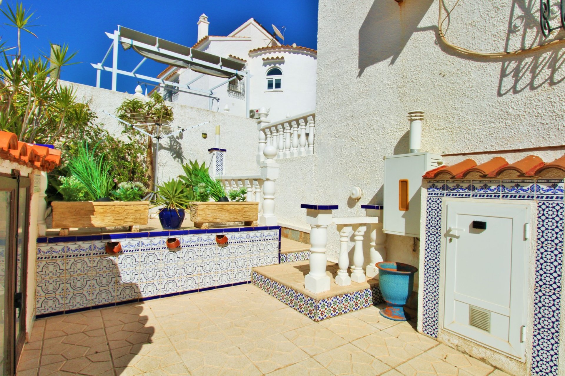 Reventa - Villa -
Villamartin - Villamartín