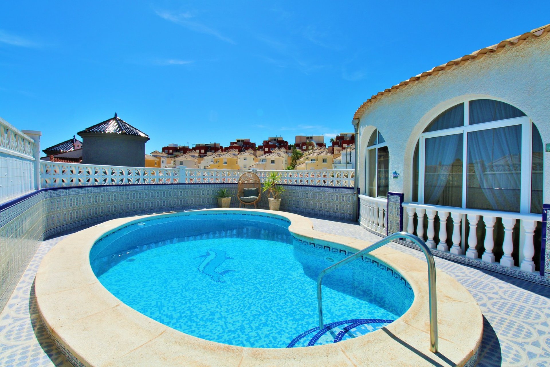 Reventa - Villa -
Villamartin - Villamartín