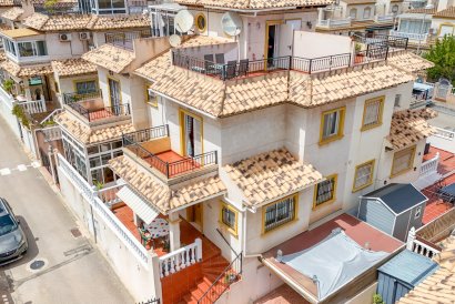 Semi detached - Återförsäljning - Orihuela Costa - La Zenia
